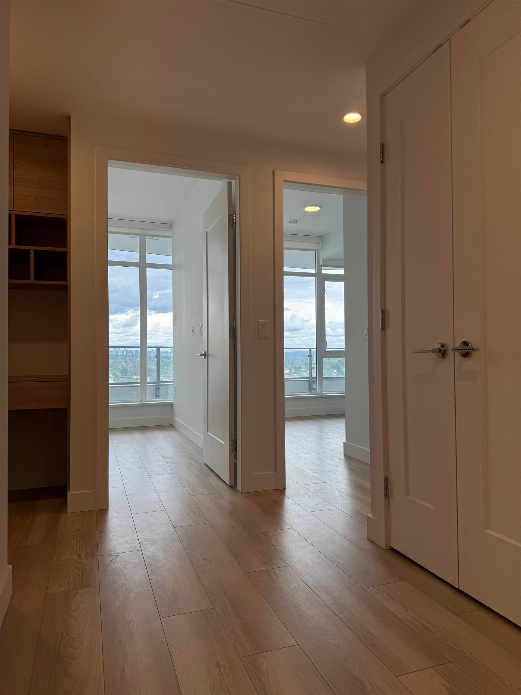 2004 - 2381 Beta Avenue, Burnaby, V5C 0P7 — photo 3