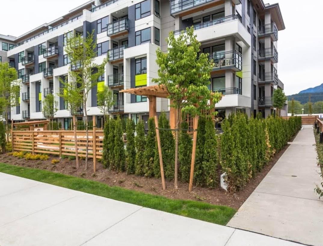107 - 3018 St George Street, Port Moody
