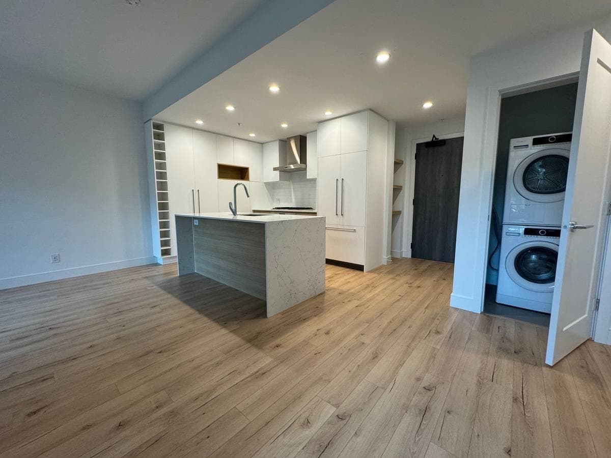 306 - 3131 Murray Street, Port Moody, V3H 0L9 — photo 4