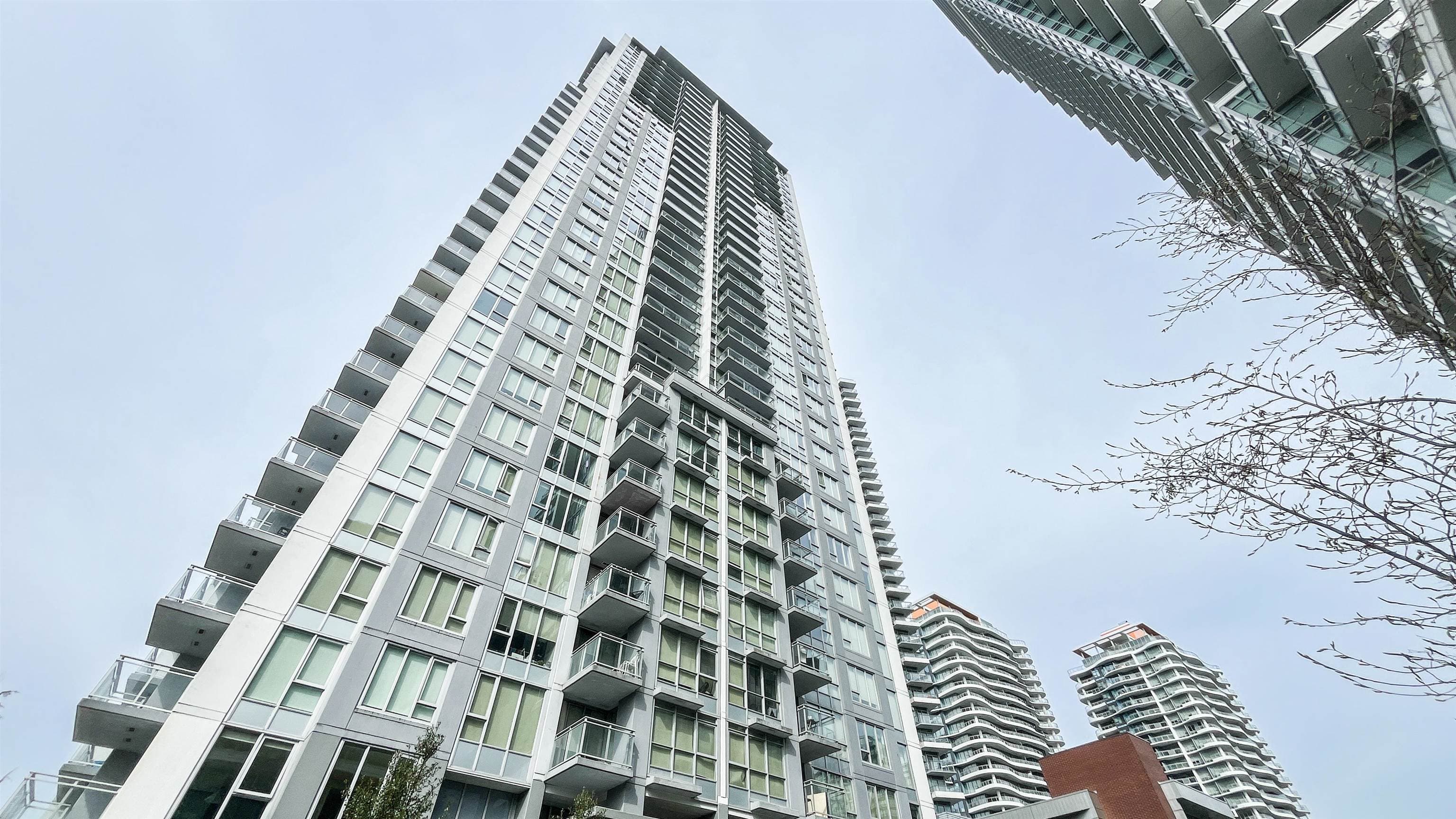 2903 - 13325 102a Avenue, Surrey, V3T 0J5 — photo 4