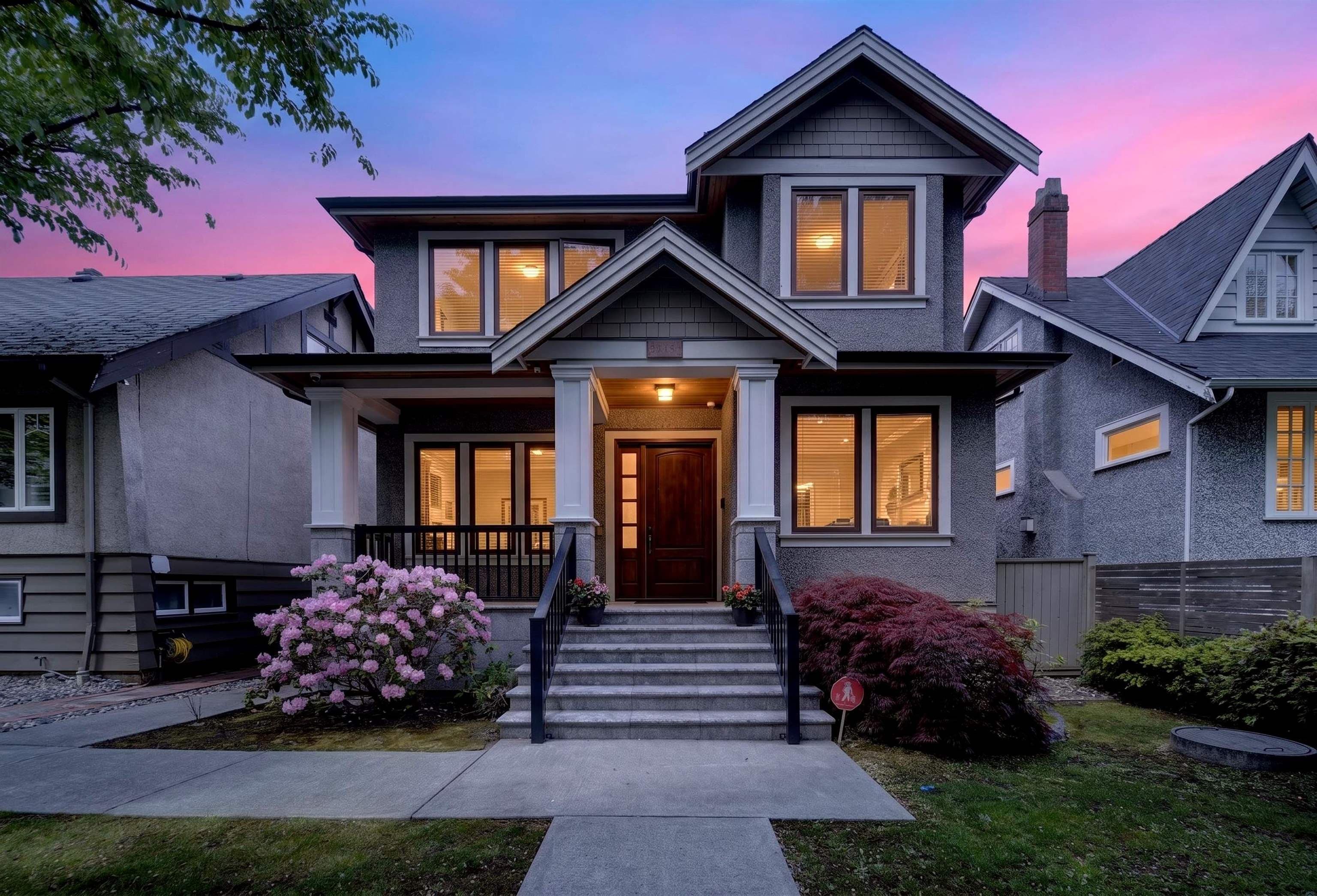 3285 W 12th Avenue, Vancouver, V6K 2R8 — photo 1