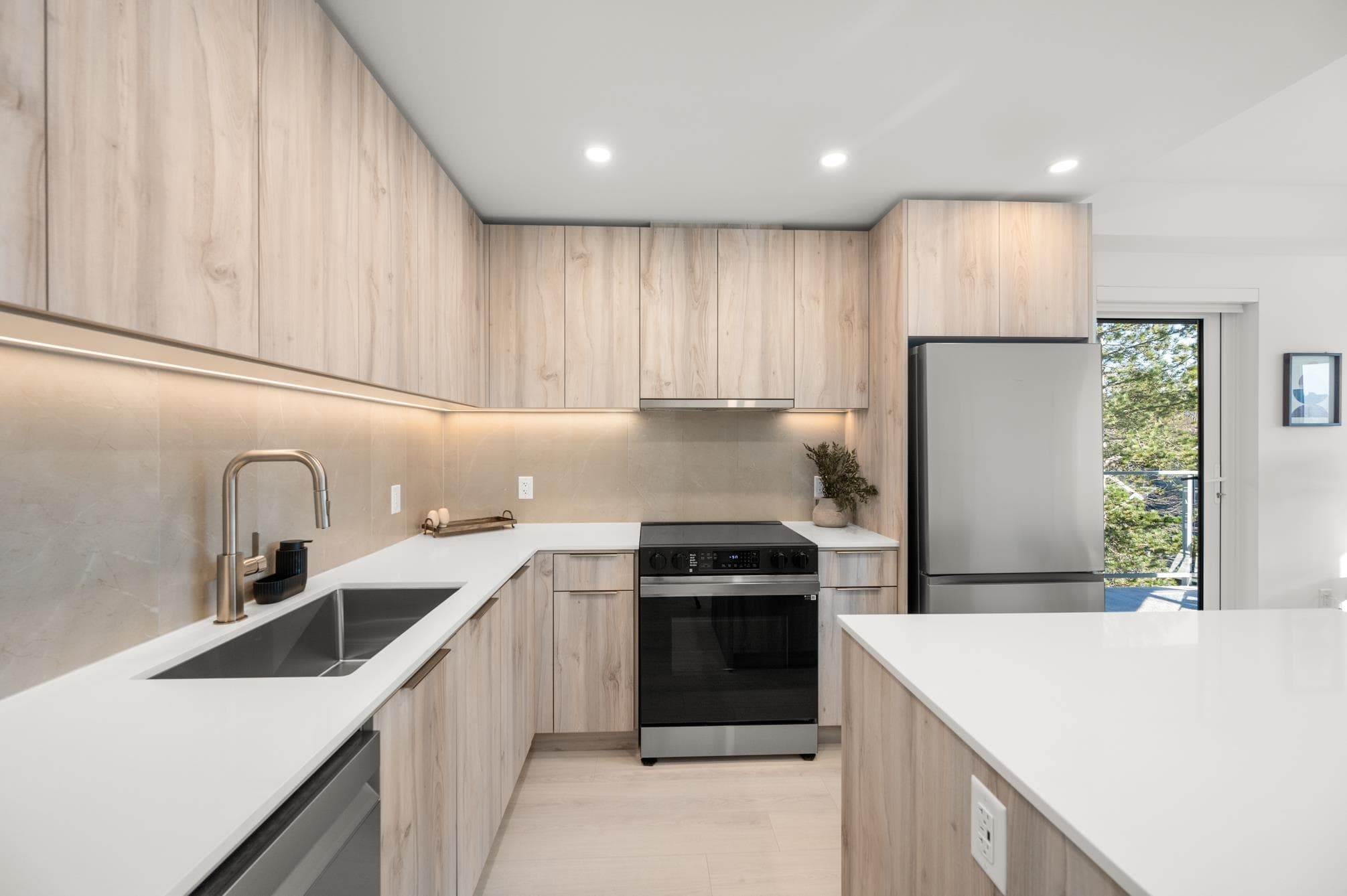 613 - 3596 Malsum Drive, North Vancouver, V7G 0B5 — photo 5