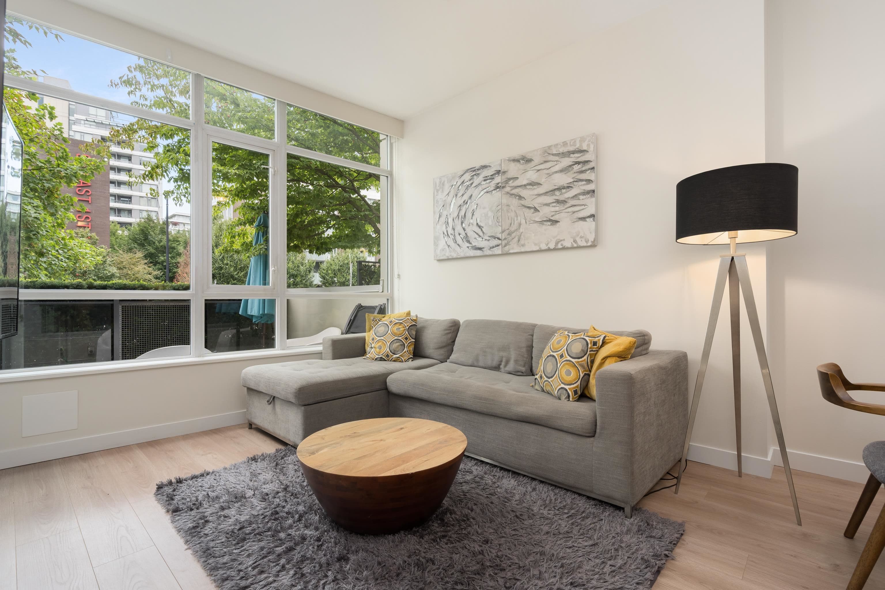 1680 Quebec Street, Vancouver, V6A 3L6 — photo 1