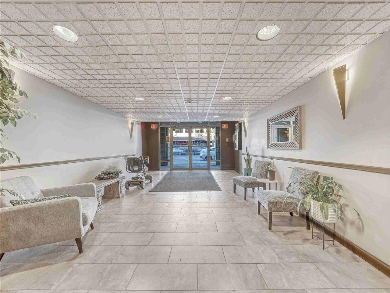 126 - 3440 W Broadway, Vancouver, V5G 4L7 — photo 3