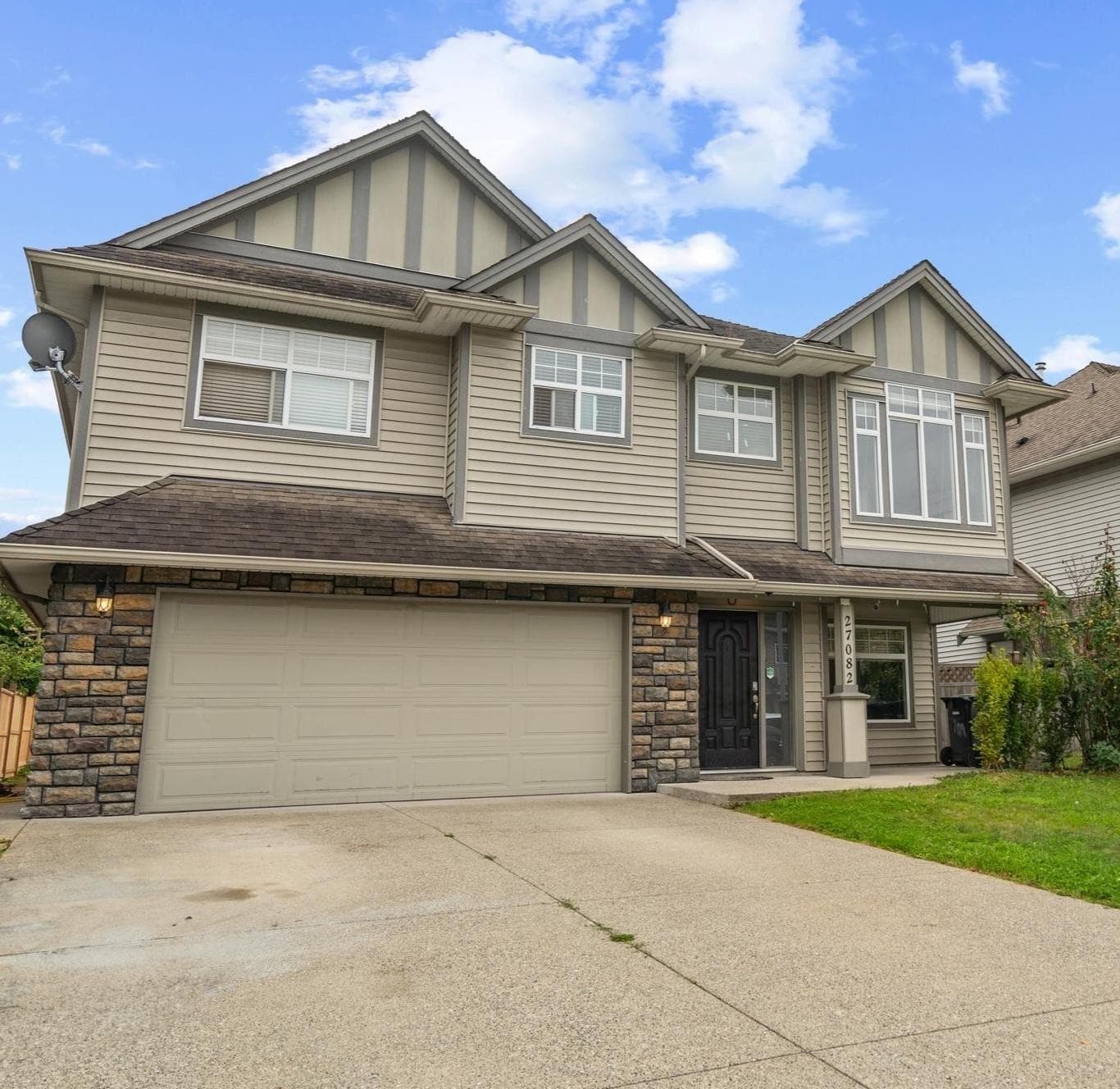 27082 35 Avenue, Langley, V4W 0A4 — photo 1