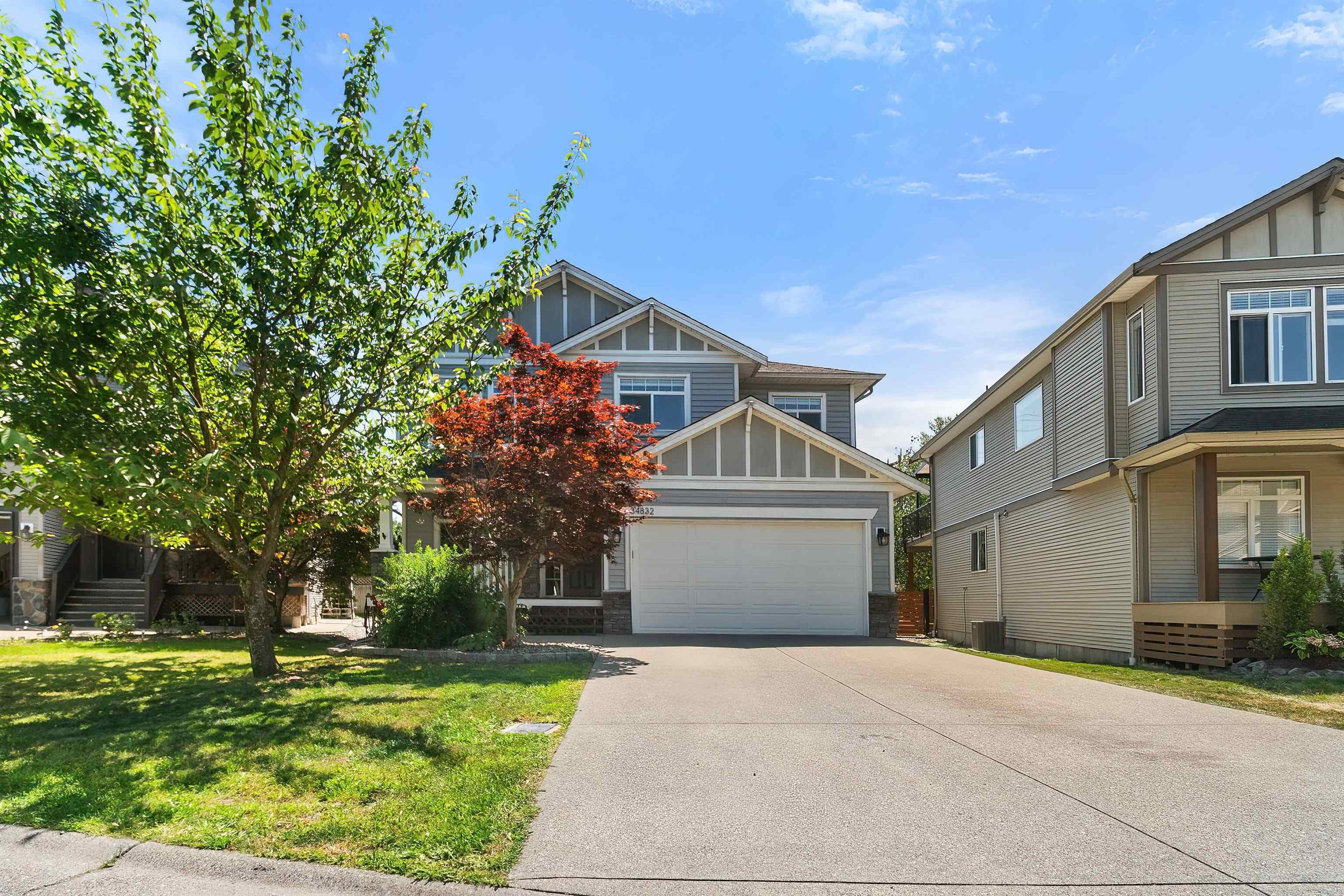 34832 1 Avenue, Abbotsford, V2S 8C1 — photo 1