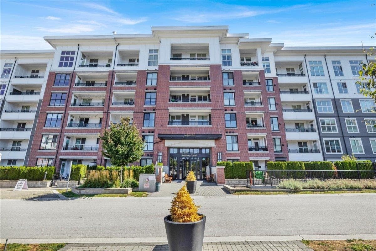 C219 - 8150 207 Street, Langley, V2Y 4J4 — photo 1