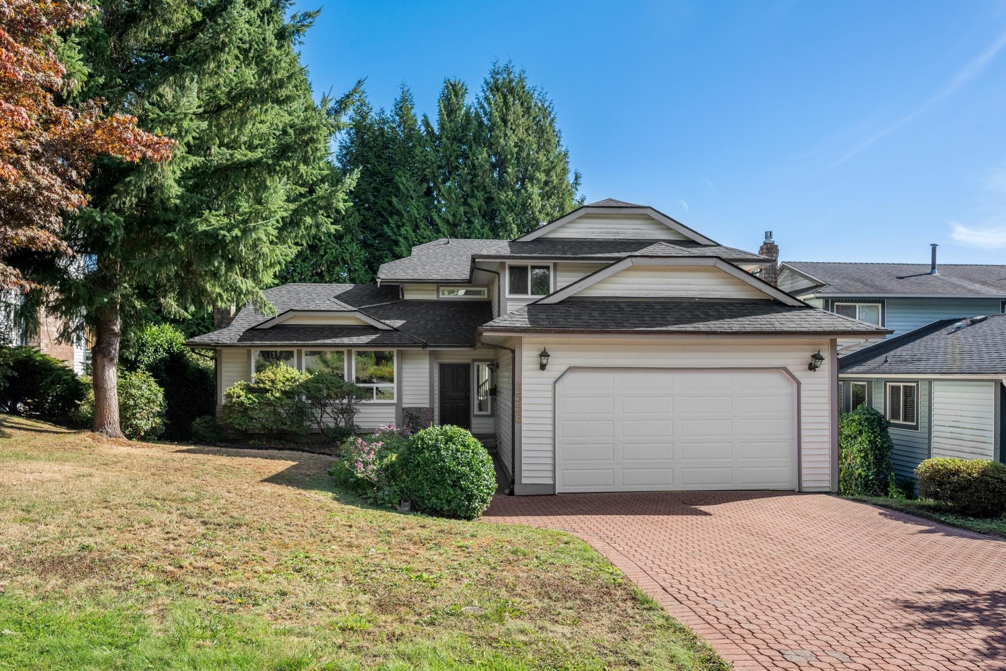2556 Trillium Place, Coquitlam, V3E 2G3 — photo 1
