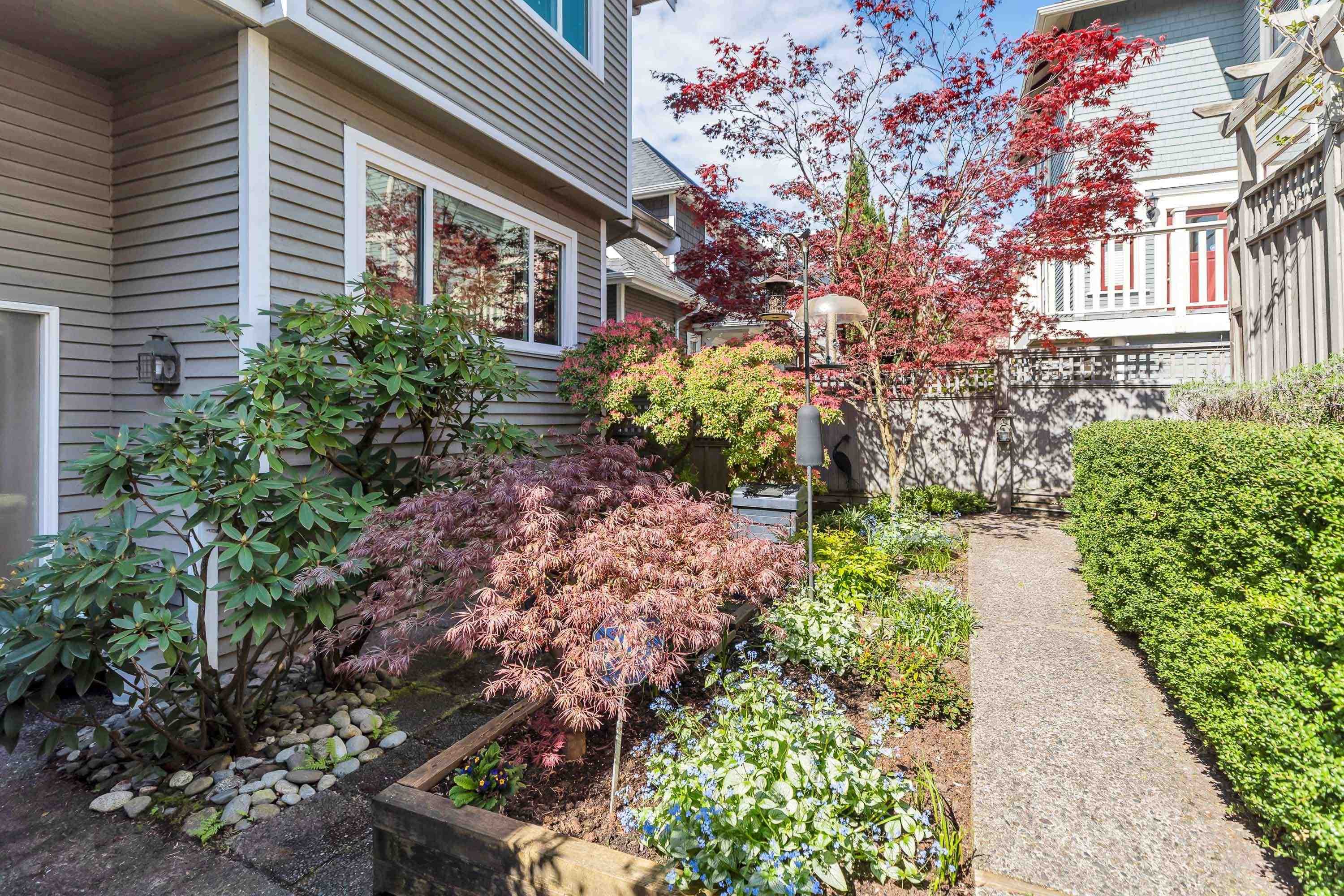 304 - 223 E Keith Road, North Vancouver, V7L 1V4 — photo 3