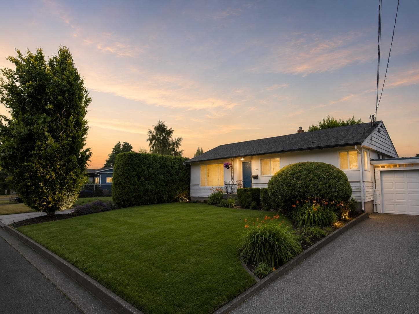 9335 Woodbine Street, Chilliwack, V2P 5S6 — photo 2
