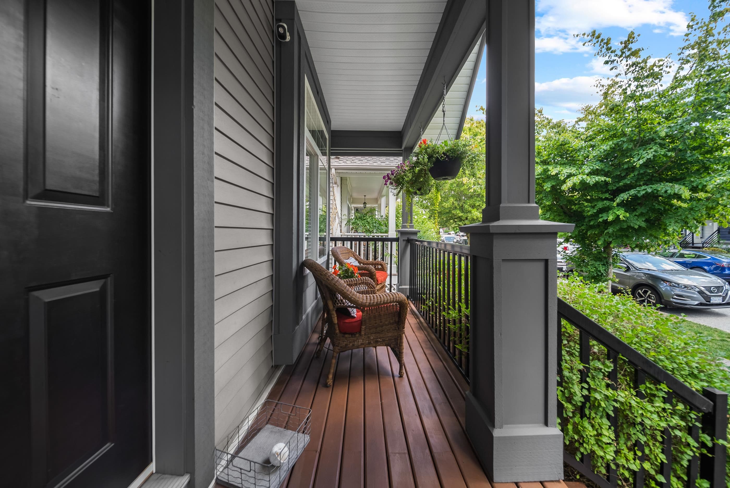 18565 67 Avenue, Surrey, V3S 1Z1 — photo 2