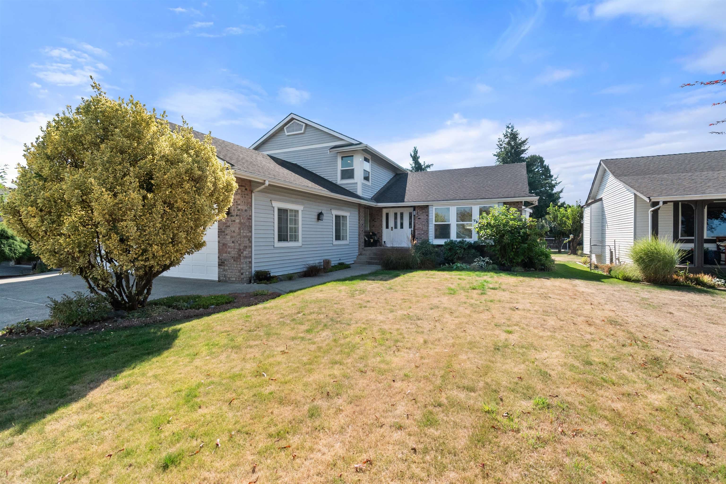 46054 Britton Avenue, Chilliwack, V2R 2P9 — photo 2