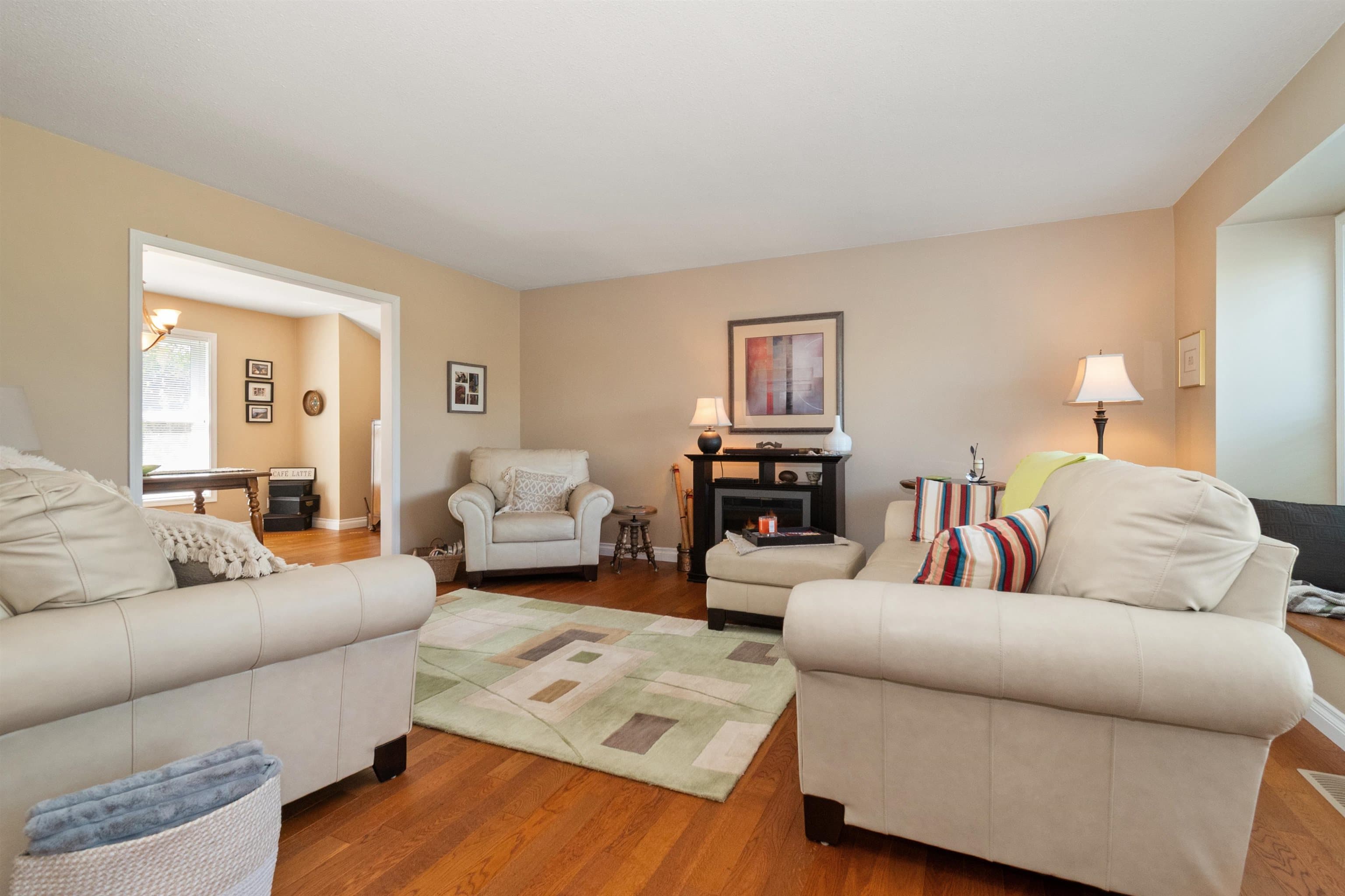 46054 Britton Avenue, Chilliwack, V2R 2P9 — photo 3