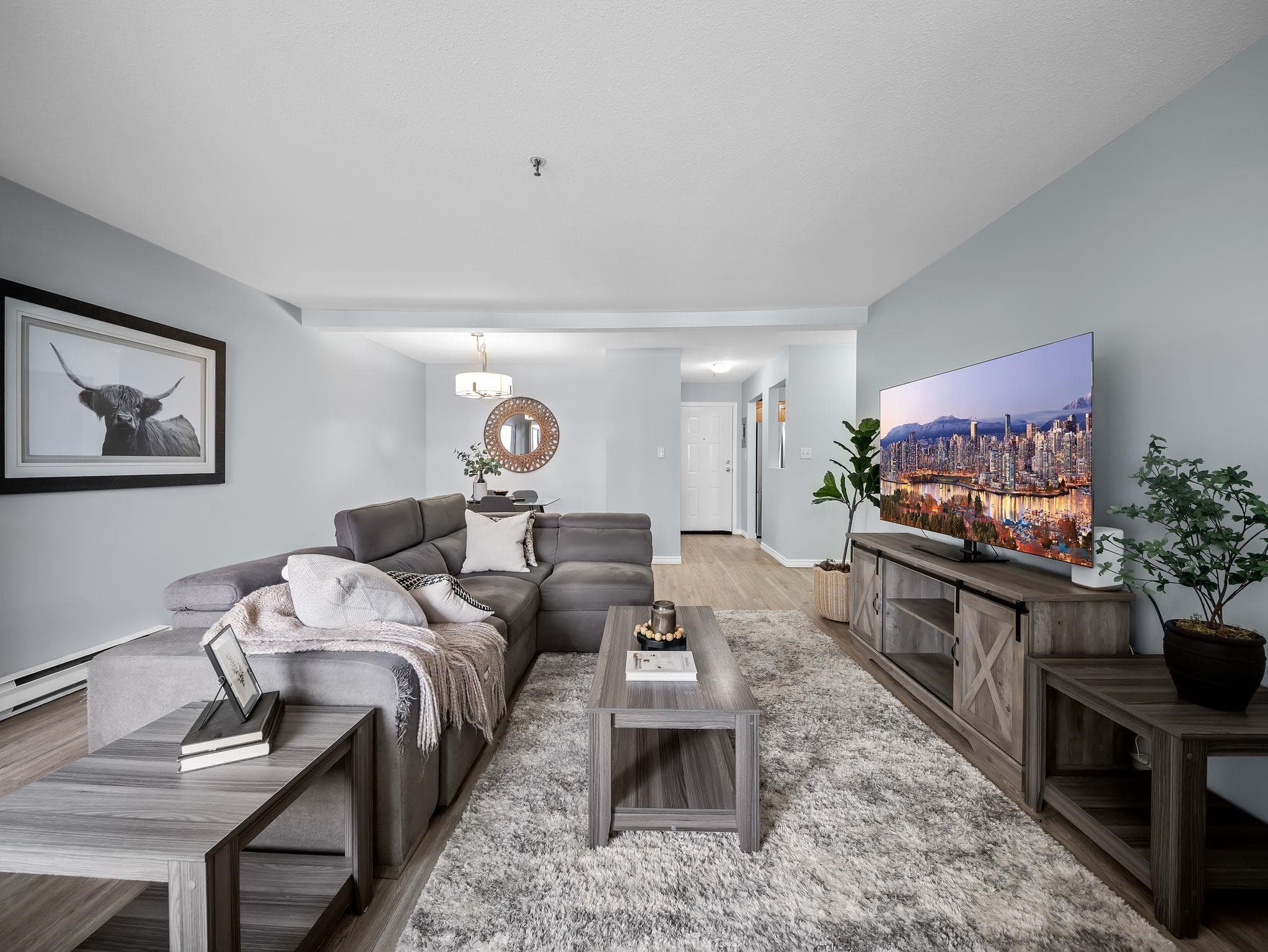 205 - 5710 201 Street, Langley, V3A 8A8 — photo 1