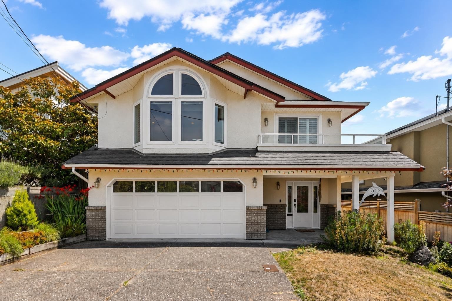 952 Kent Street, White Rock, V4B 4T1 — photo 2