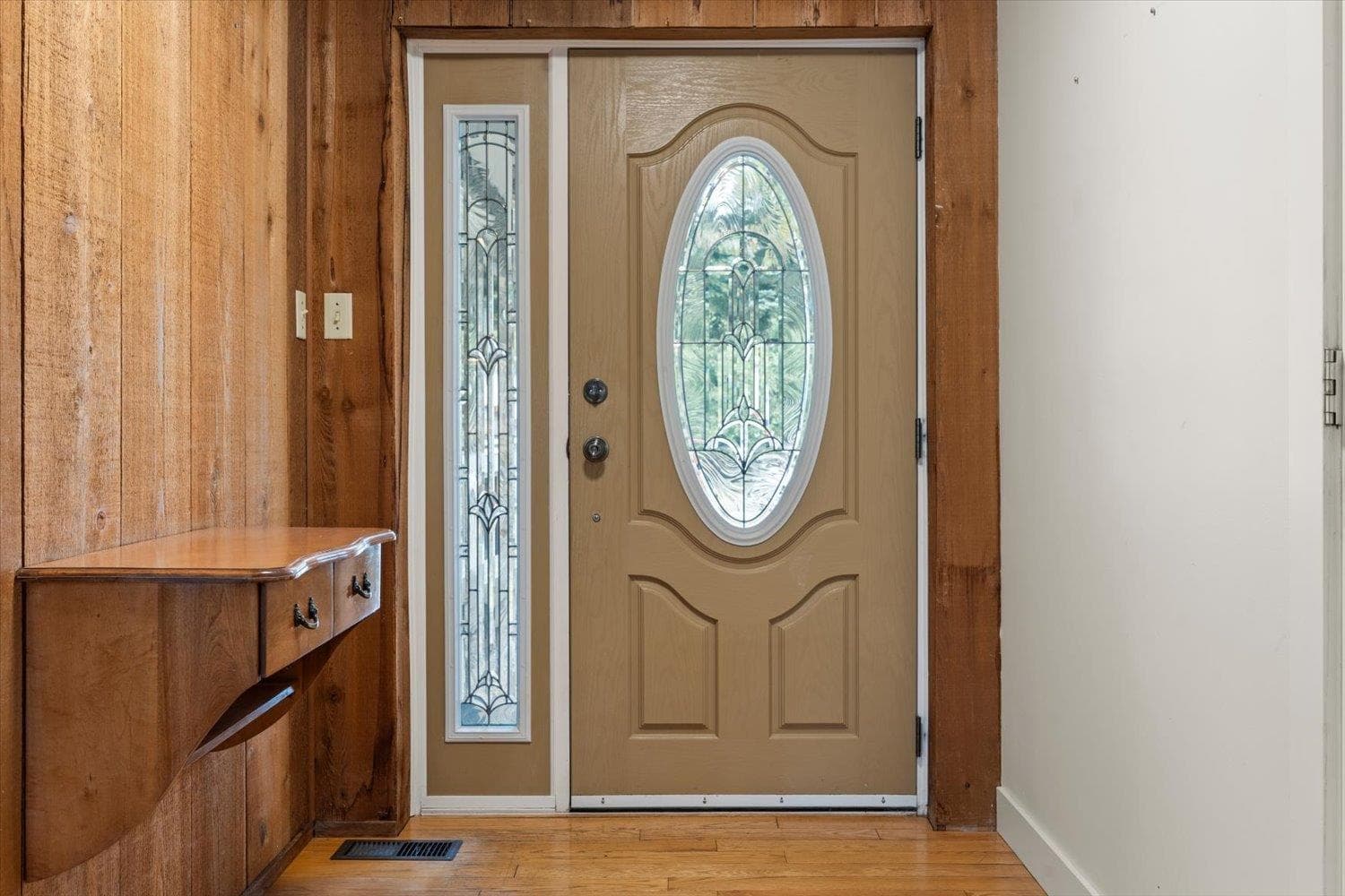 45695 Laura Crescent, Chilliwack, V2R 3M7 — photo 5