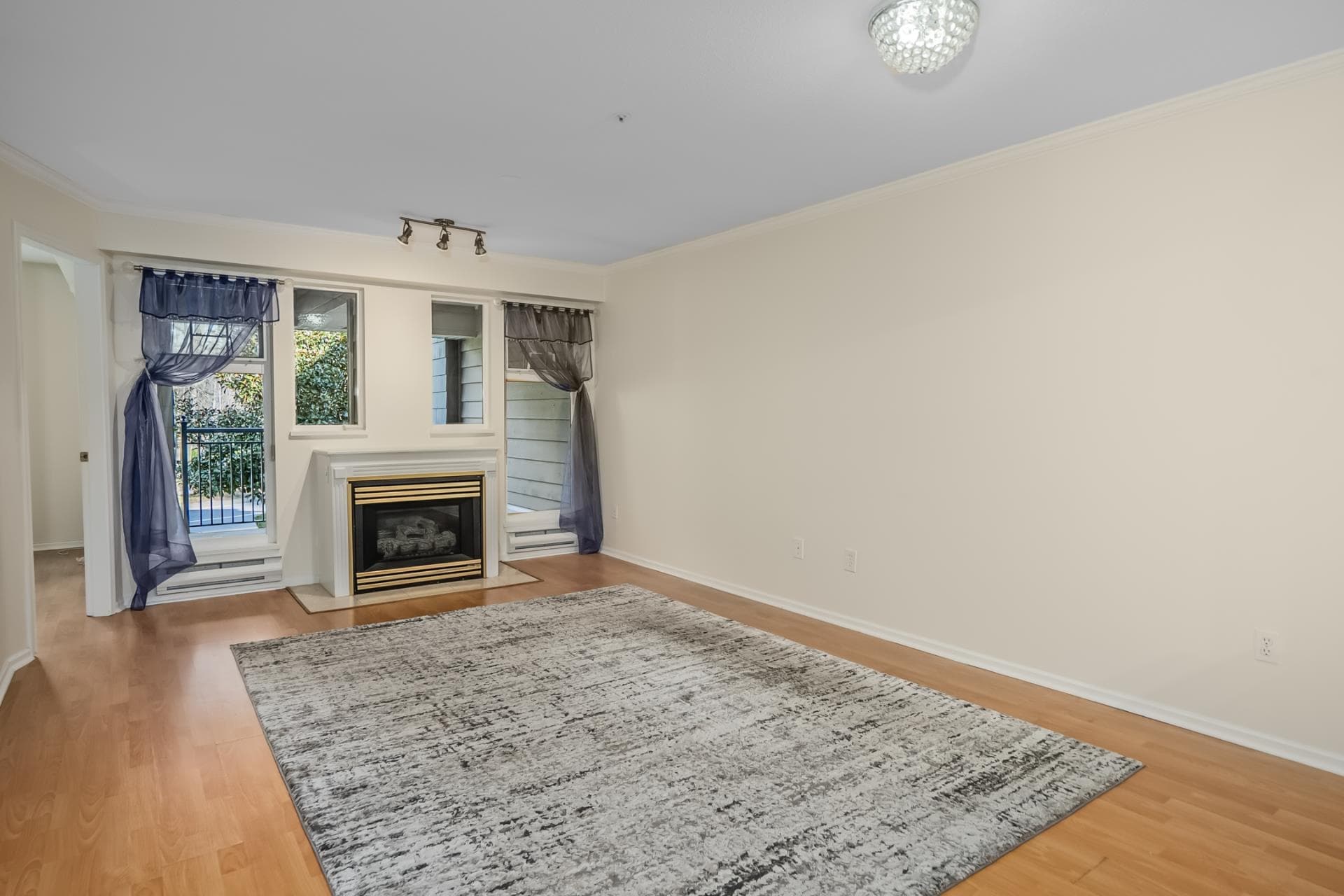212 - 1200 Eastwood Street, Coquitlam, V3B 7R9 — photo 2
