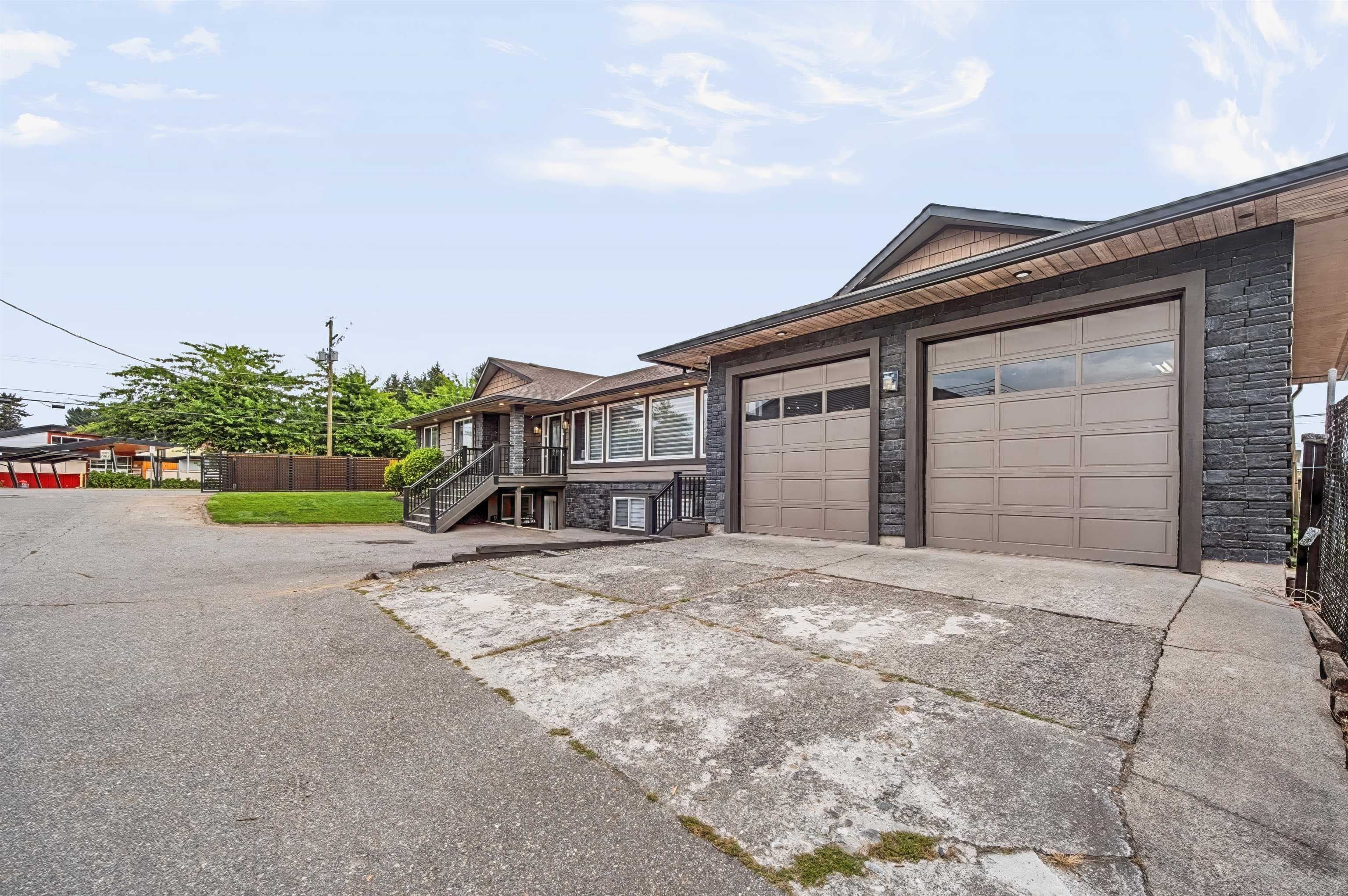 2247 Windsor Street, Abbotsford, V2T 6L8 — photo 2