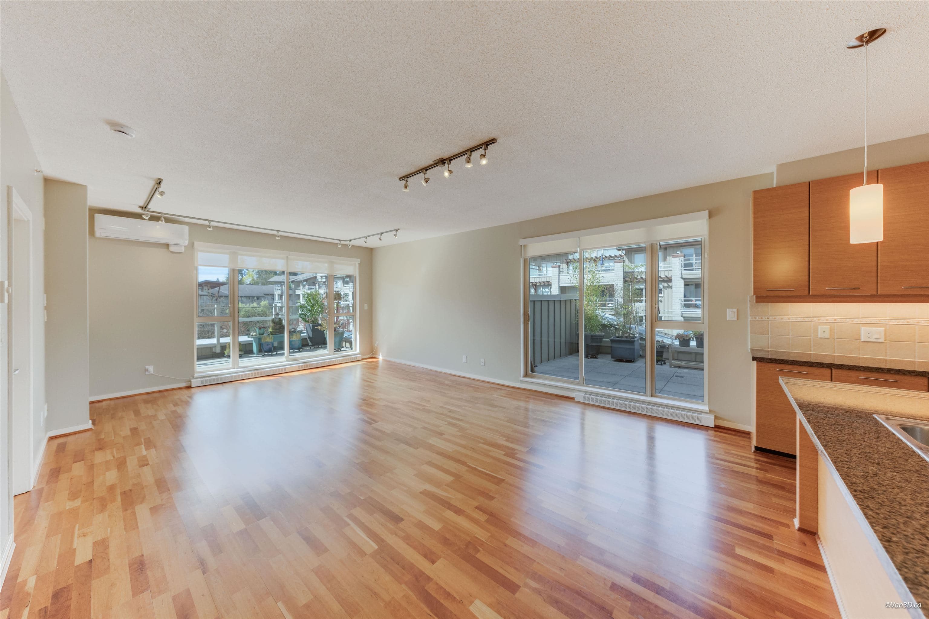 510 - 530 Raven Woods Drive, North Vancouver, V7G 2T5 — photo 2