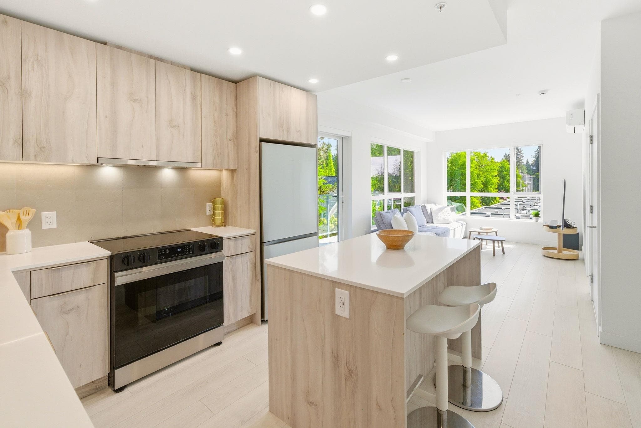 513 - 3596 Malsum Drive, North Vancouver, V7G 0B5 — photo 4