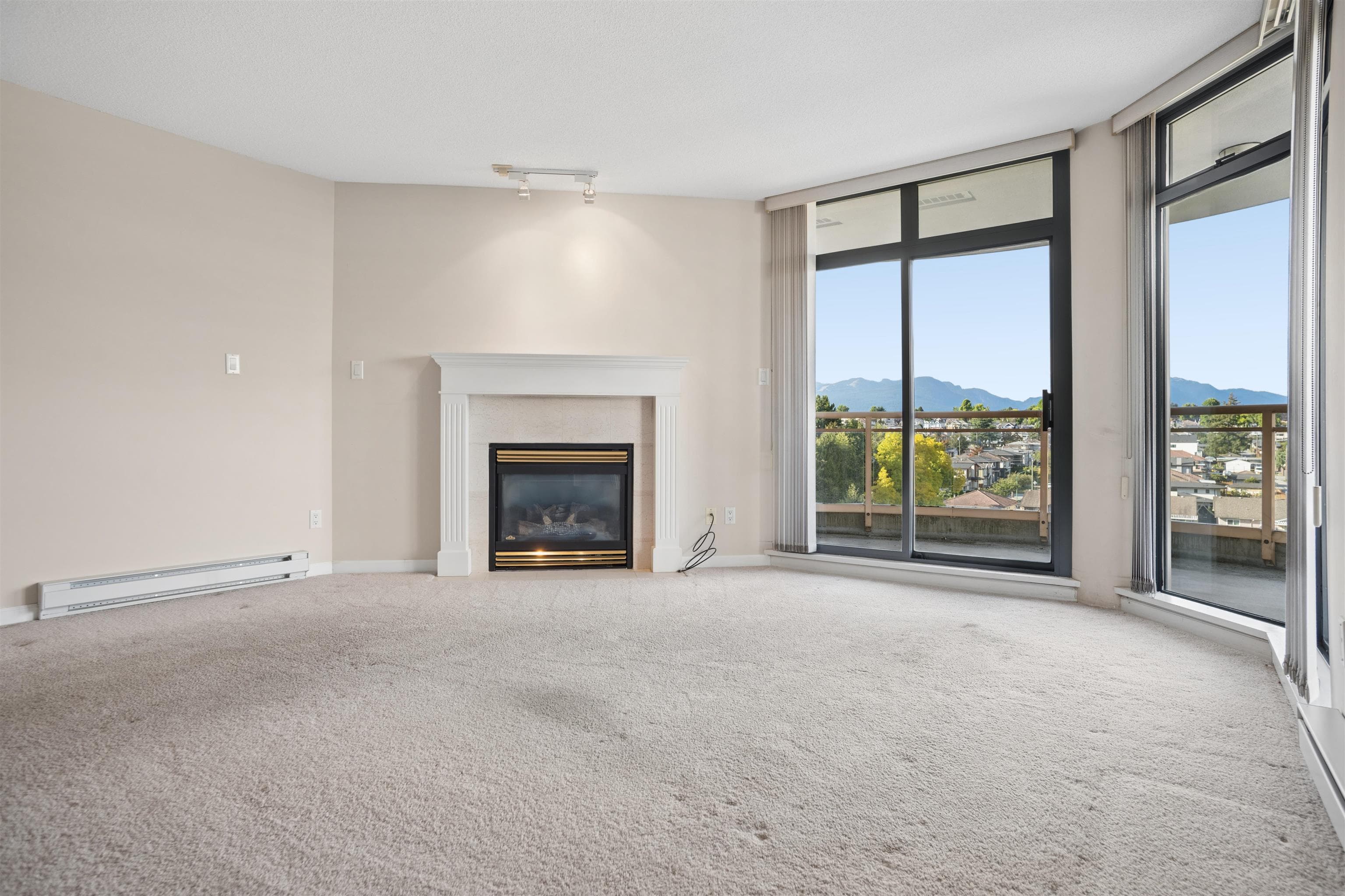 801 - 4425 Halifax Street, Burnaby, V5C 6P2 — photo 3