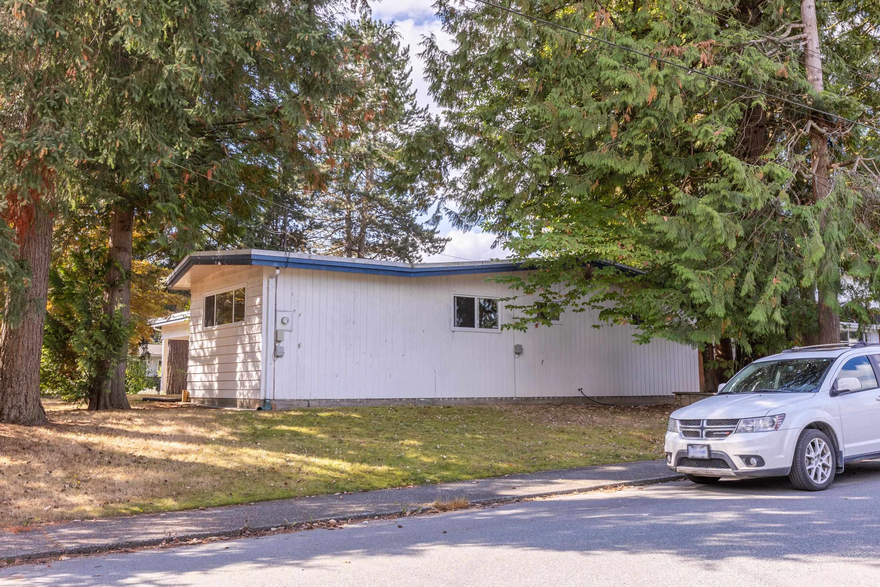 2745 Ash Street, Abbotsford, V2S 4E9 — photo 2