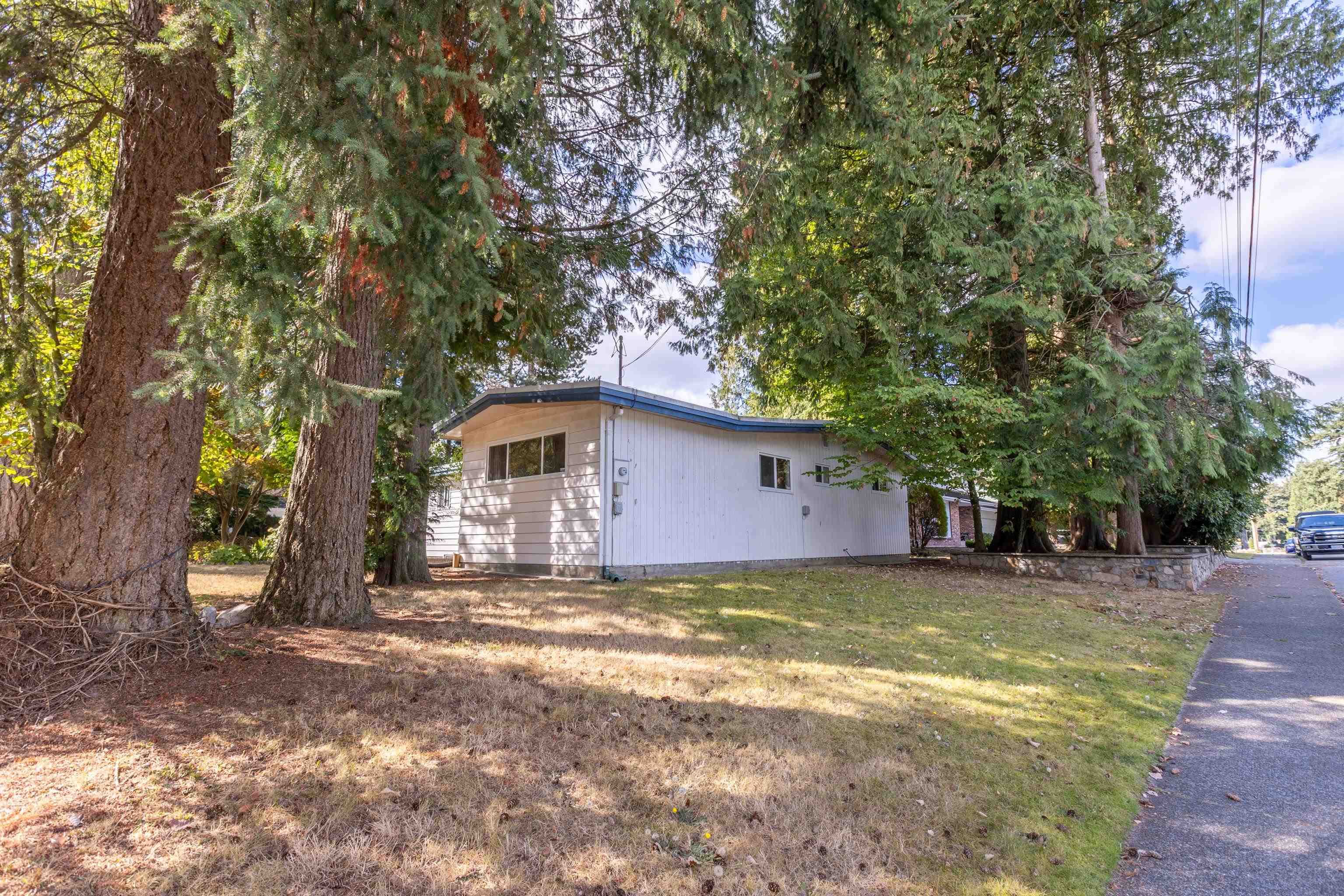 2745 Ash Street, Abbotsford, V2S 4E9 — photo 3