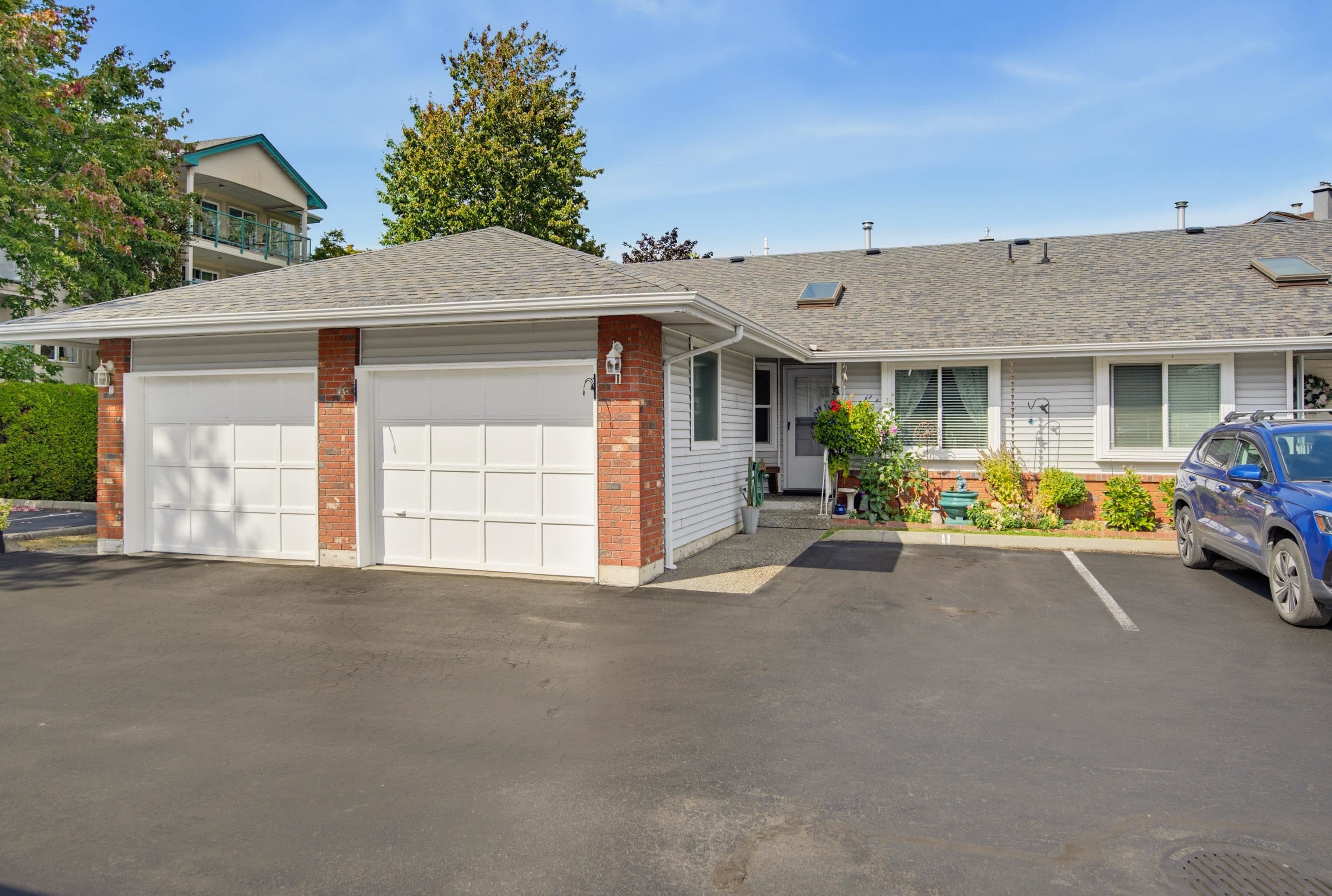 11 - 5365 205 Street, Langley