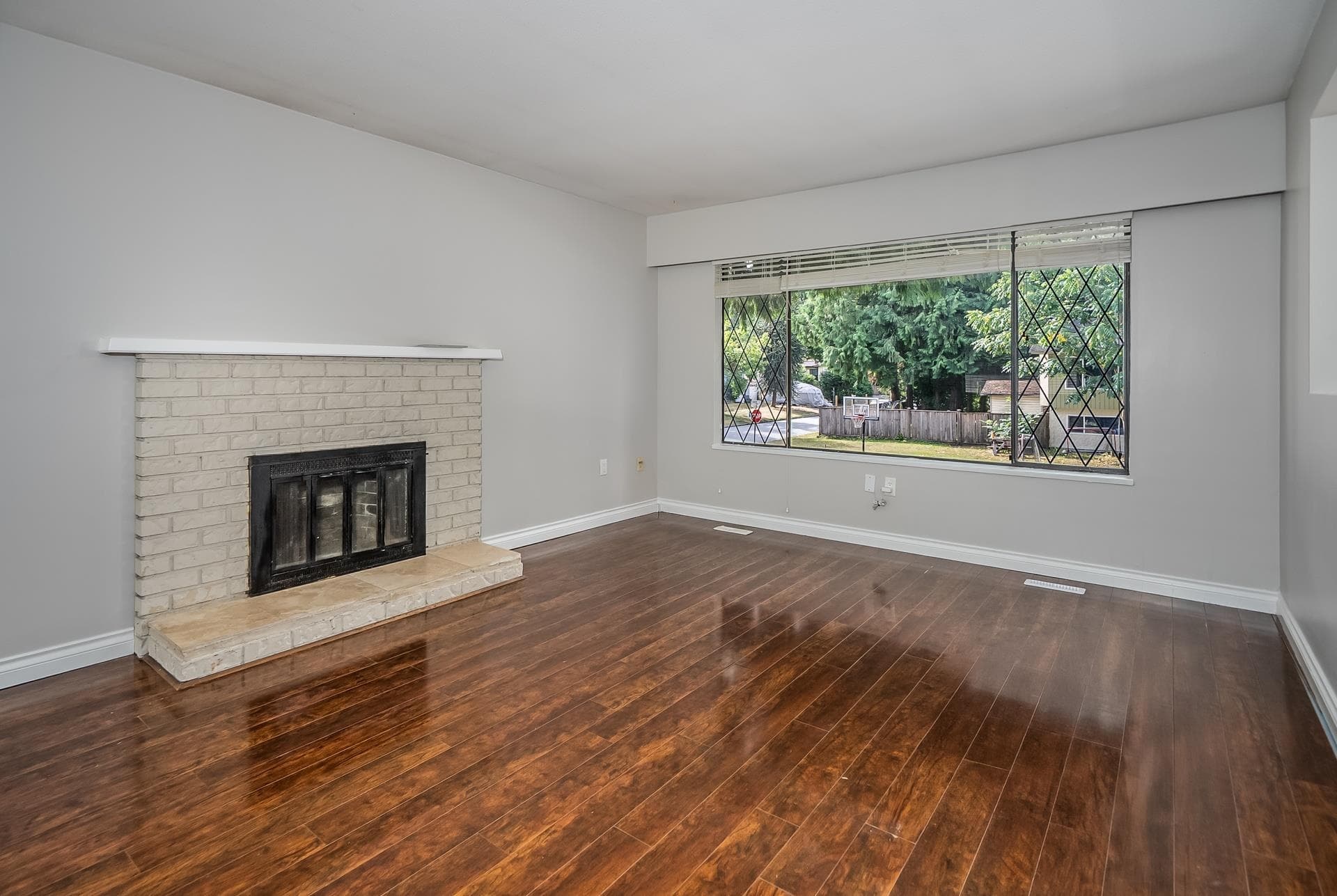 20783 Thorne Avenue, Maple Ridge, V2X 7R1 — photo 5