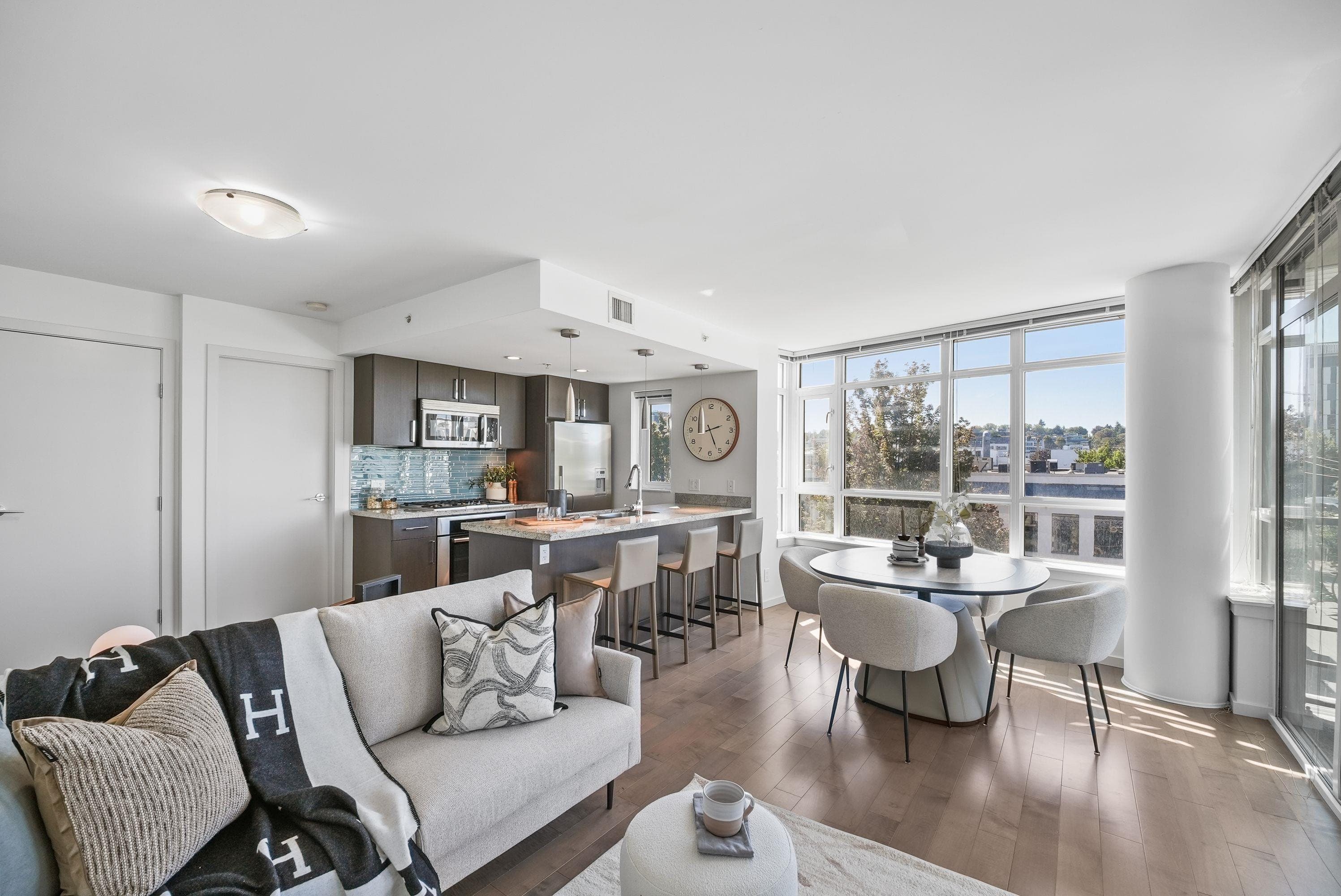 503 - 89 W 2nd Avenue, Vancouver, V5Y 0G9 — photo 1