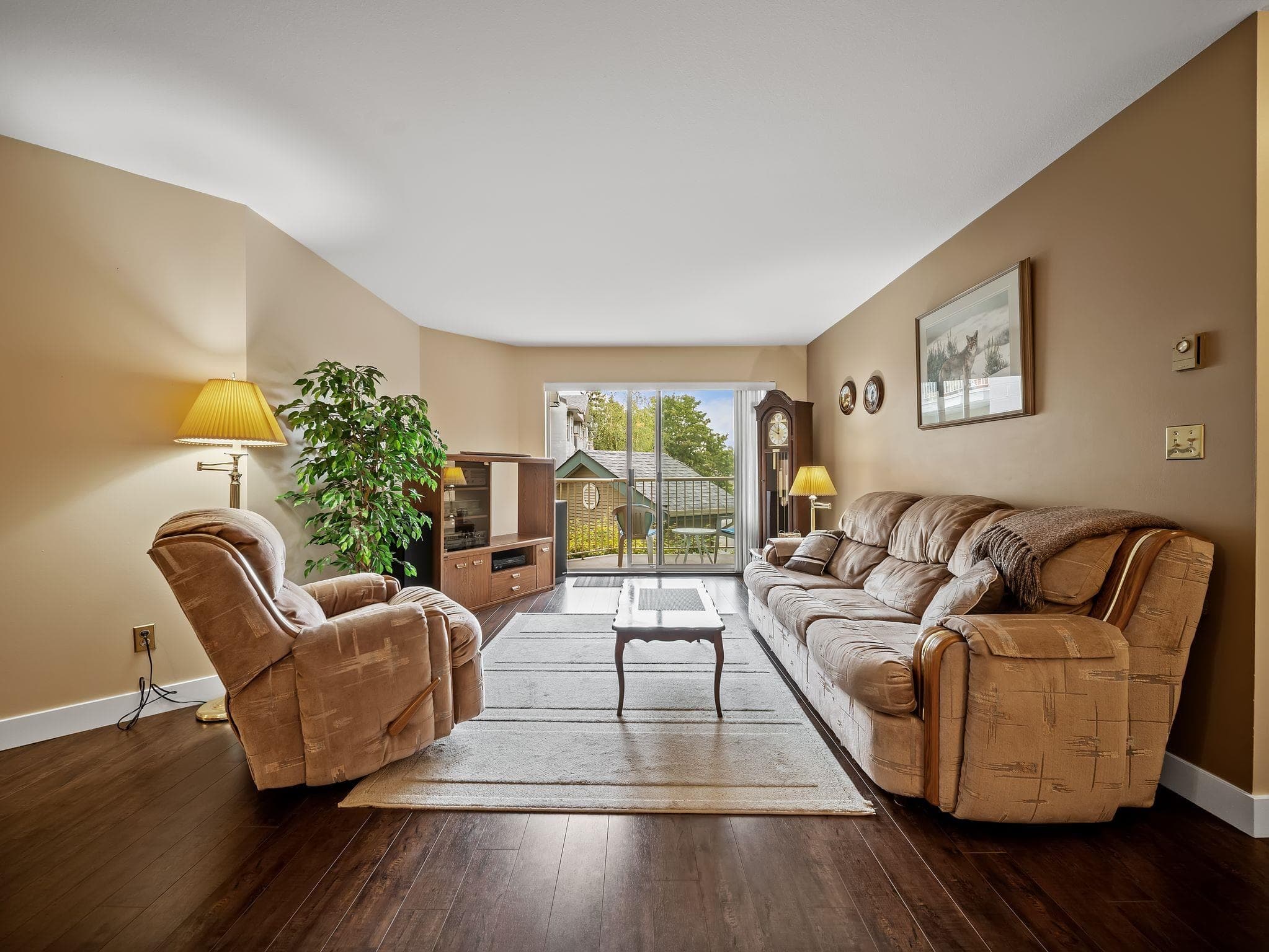 201 - 10743 139th Street, Surrey, V3T 4L8 — photo 4