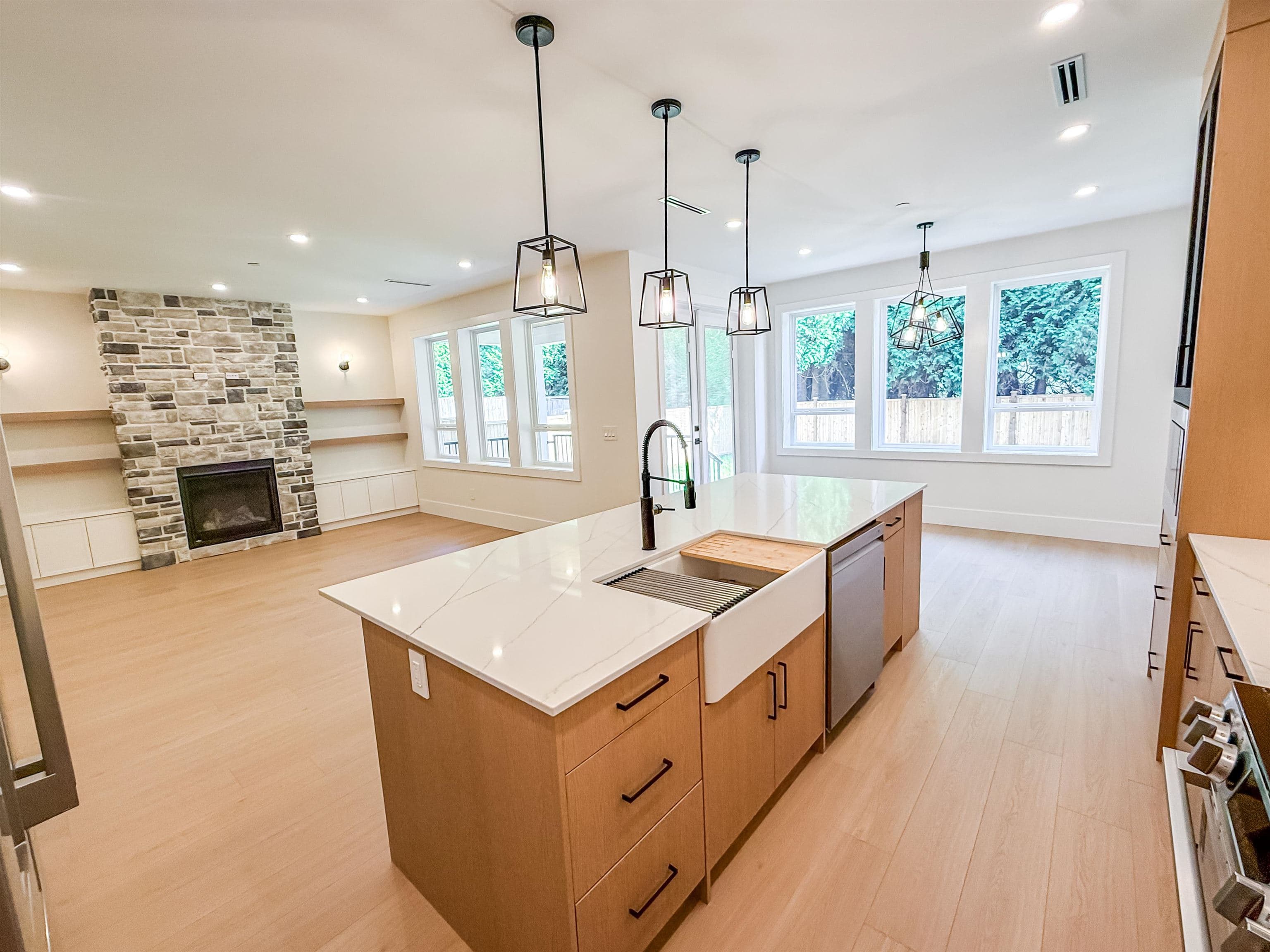 2 - 21092 Wicklund Avenue, Maple Ridge, V2X 3R9 — photo 3