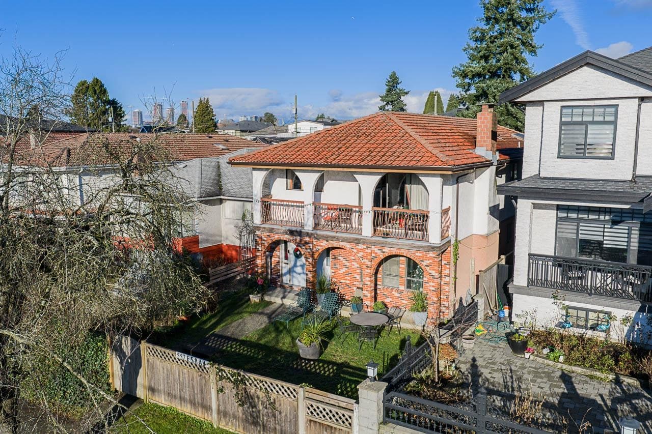 557 E 58th Avenue, Vancouver, V5X 1W1 — photo 2