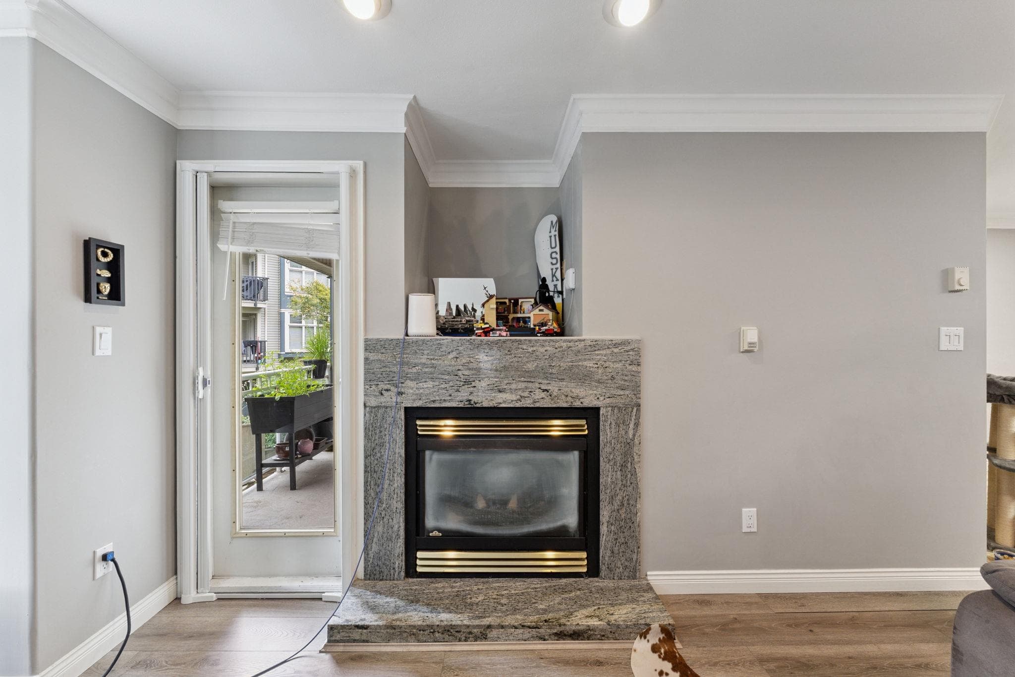 211 - 8115 121a Street, Surrey, V3W 1J2 — photo 4