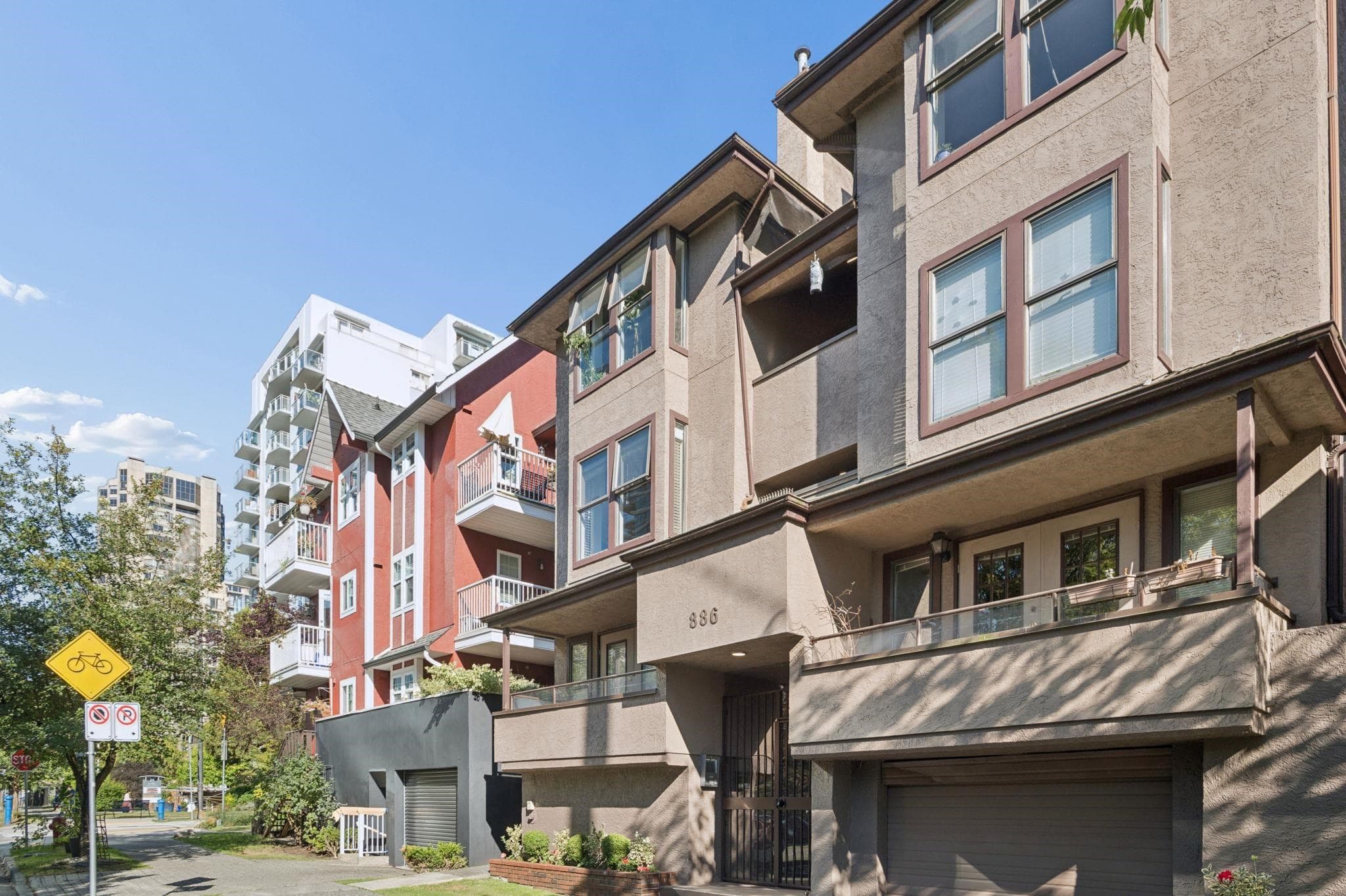 3 - 886 Broughton Street, Vancouver, V6G 2A2 — photo 5