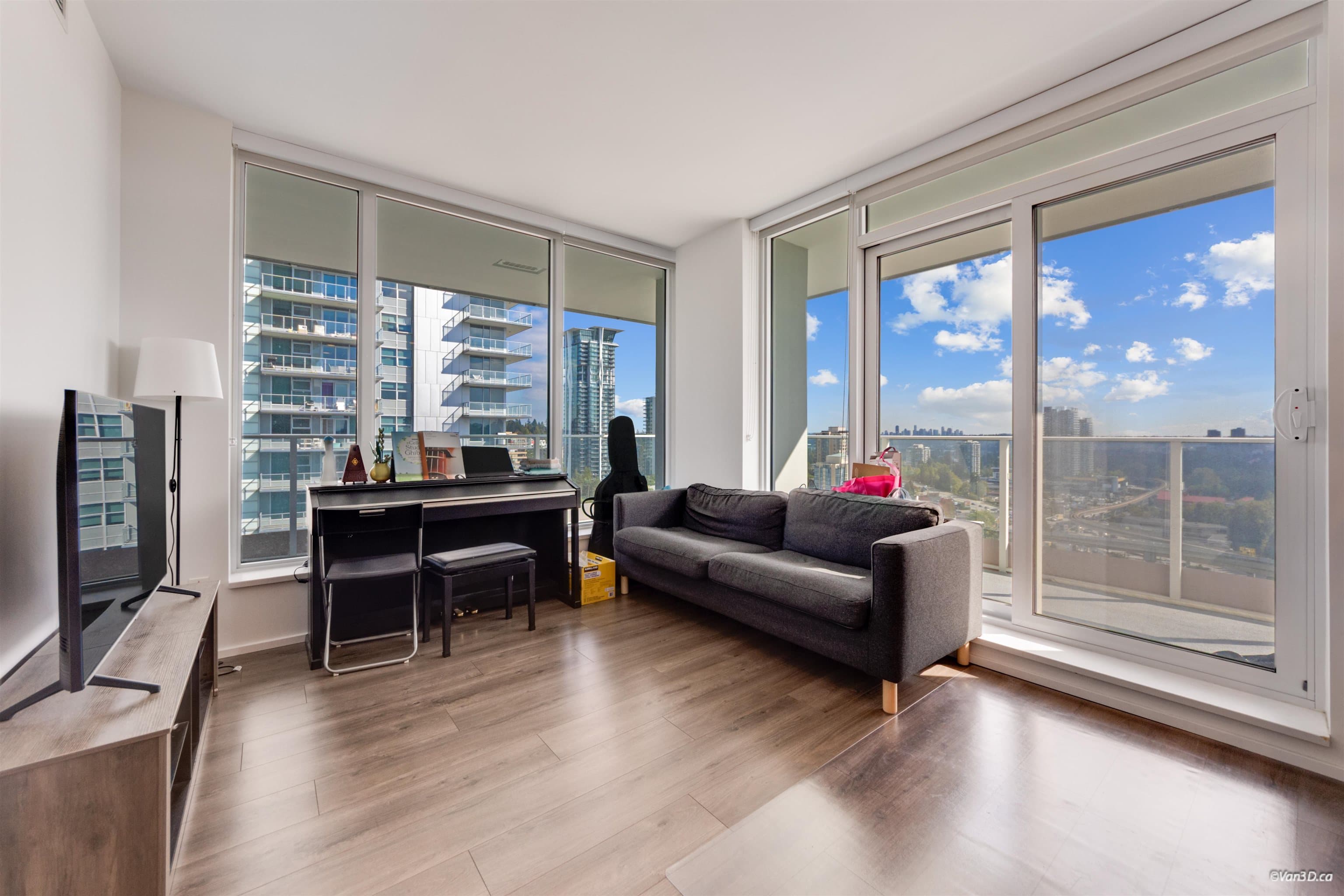 905 - 3833 Evergreen Place, Burnaby, V3J 0M2 — photo 4
