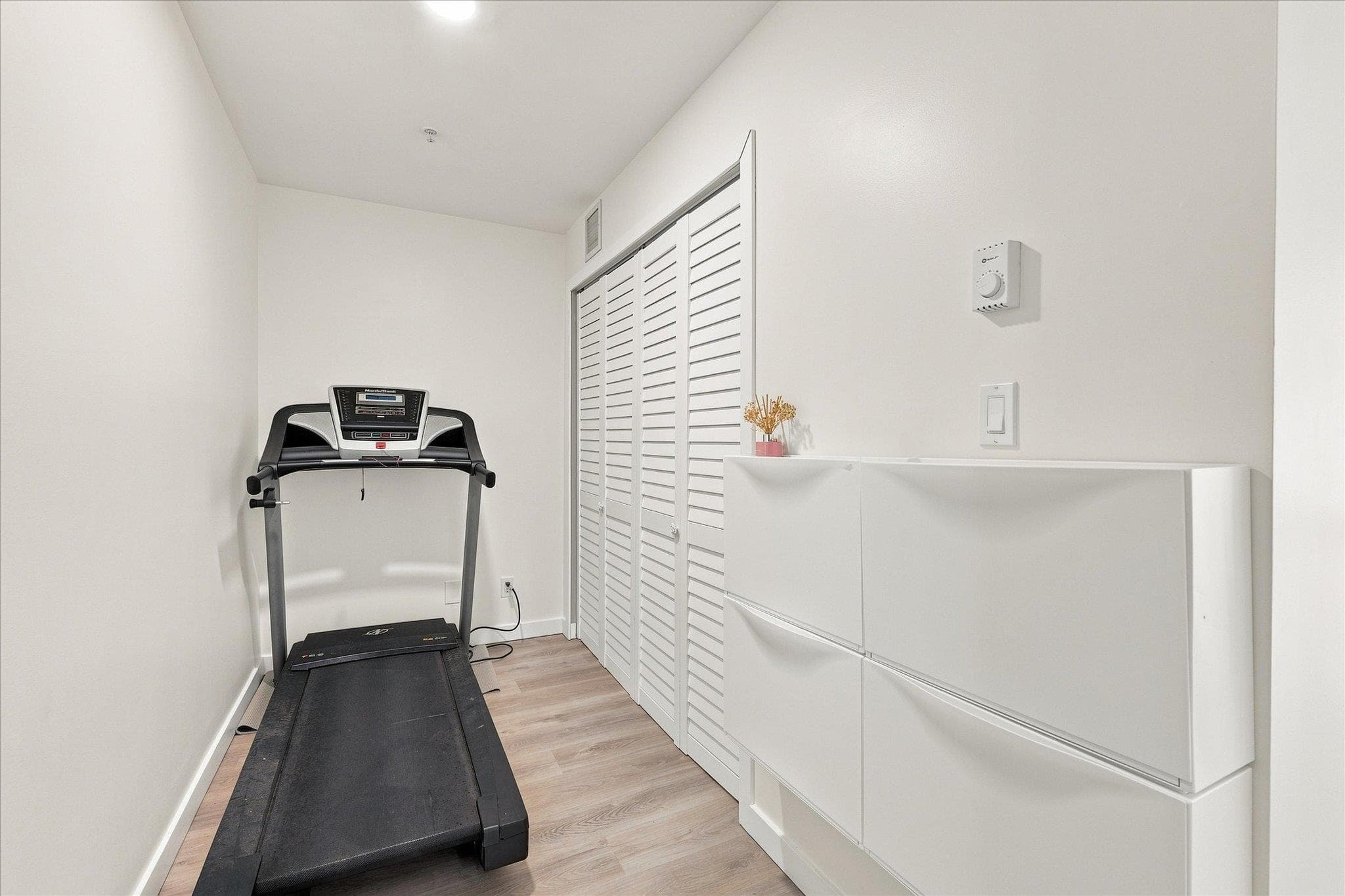 307 - 1212 Main Street, Squamish, V8B 0S1 — photo 4