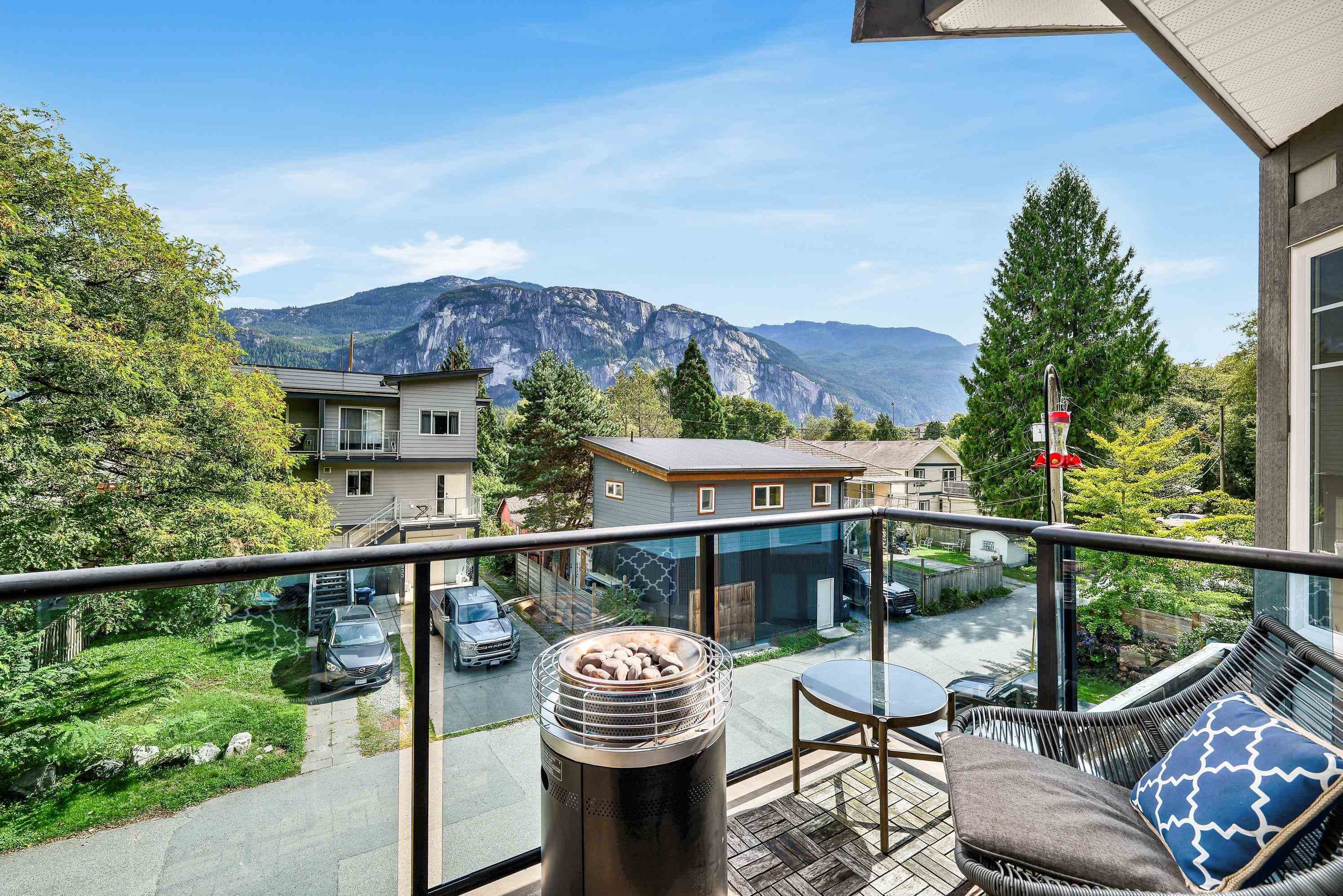 38030 Seventh Avenue, Squamish, V8B 0J7 — photo 3