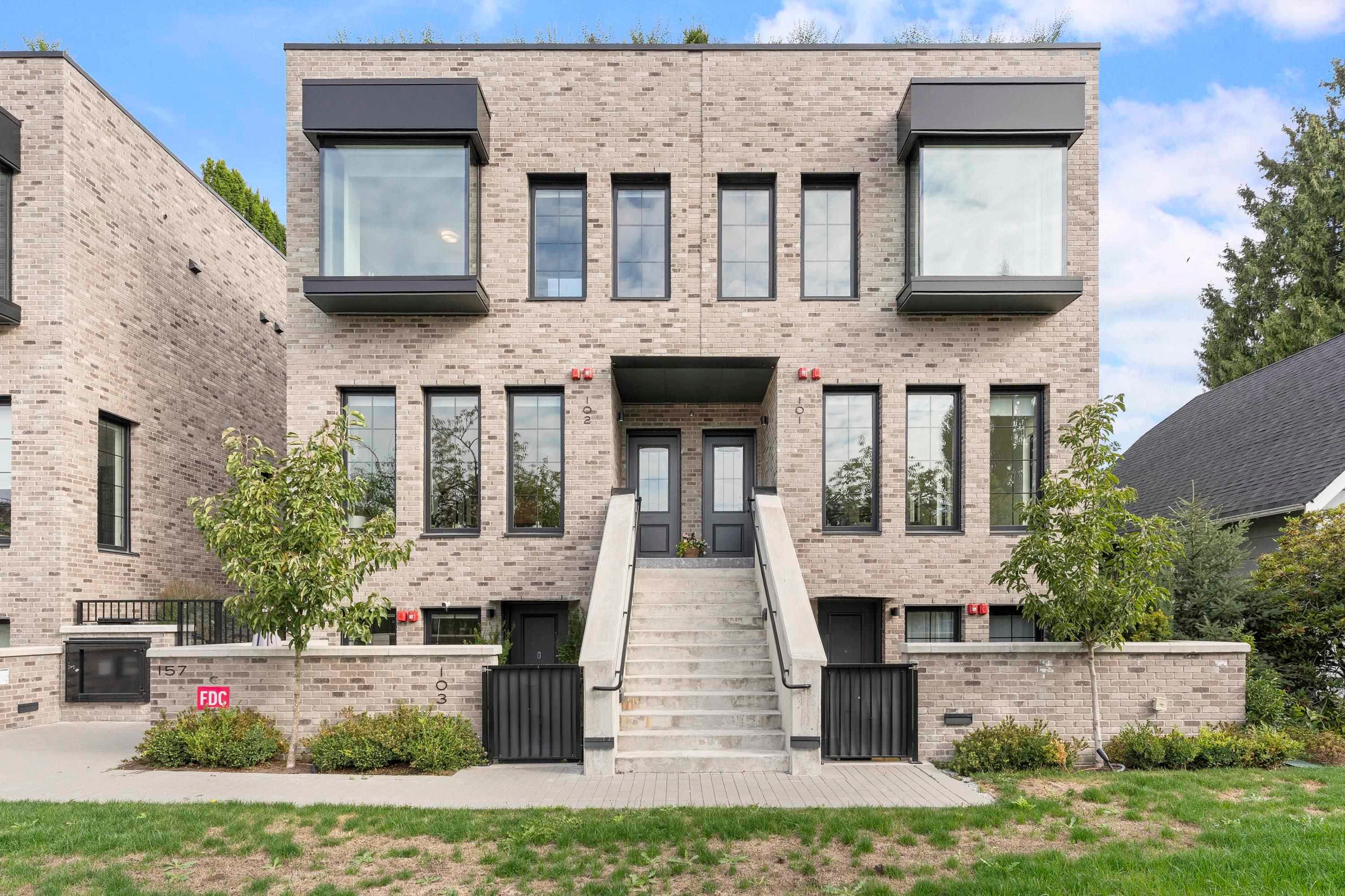 102 - 157 W King Edward, Vancouver, V5Y 2H8 — photo 1