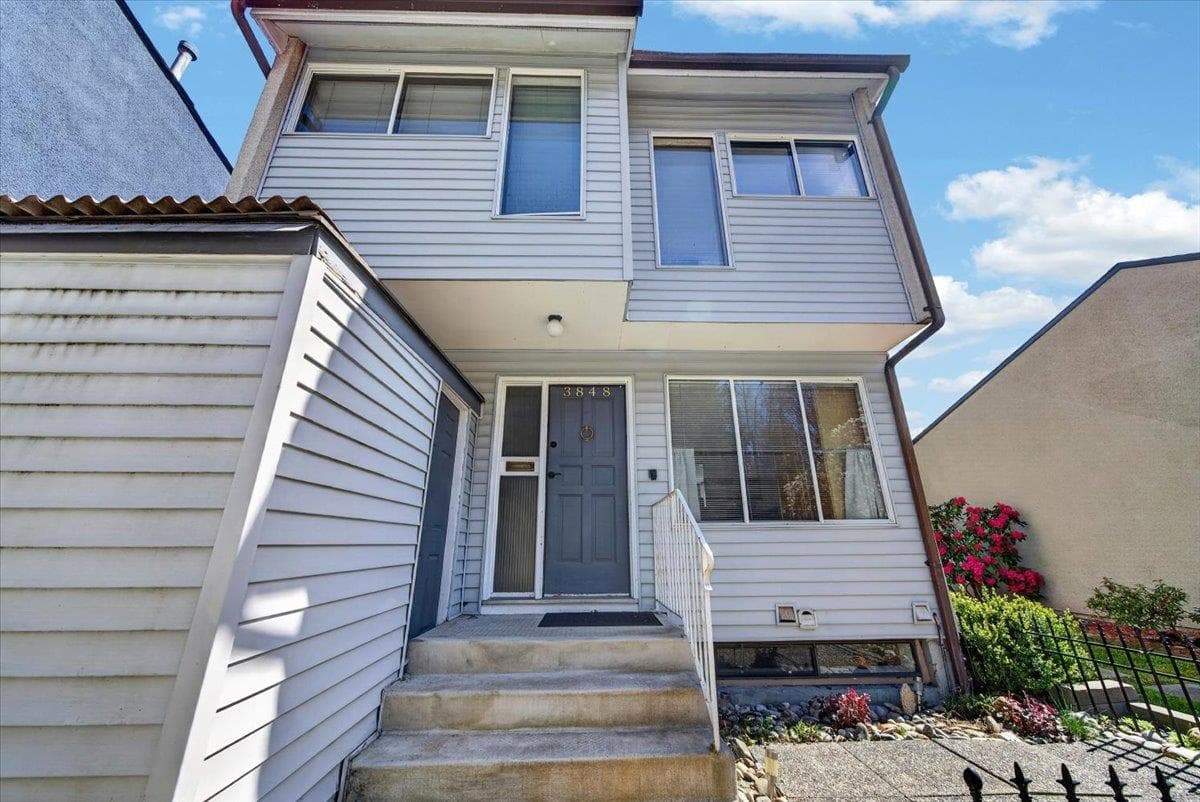 3848 Garden Grove Drive, Burnaby, V5G 4A7 — photo 3