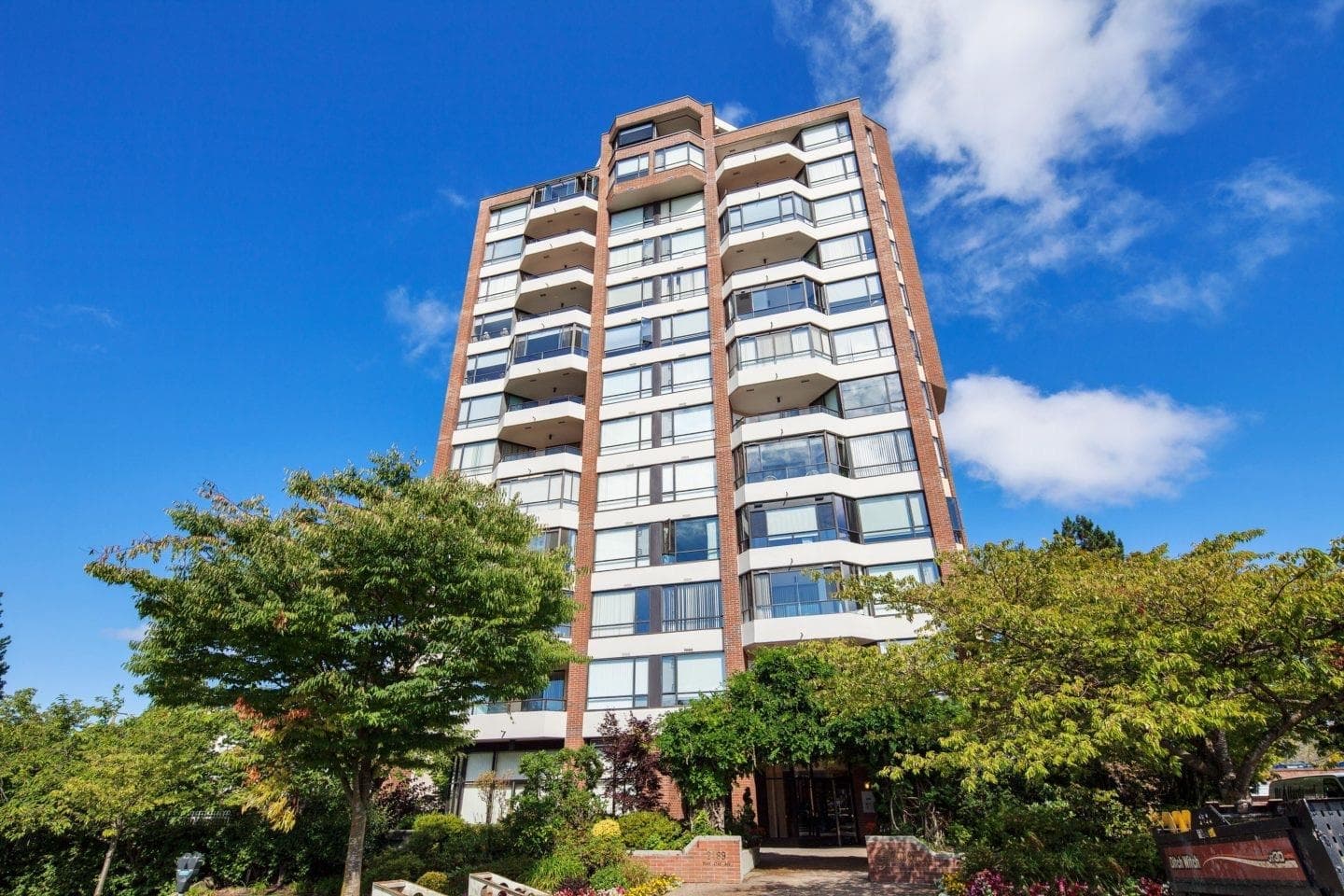 302 - 2189 W 42nd Avenue, Vancouver