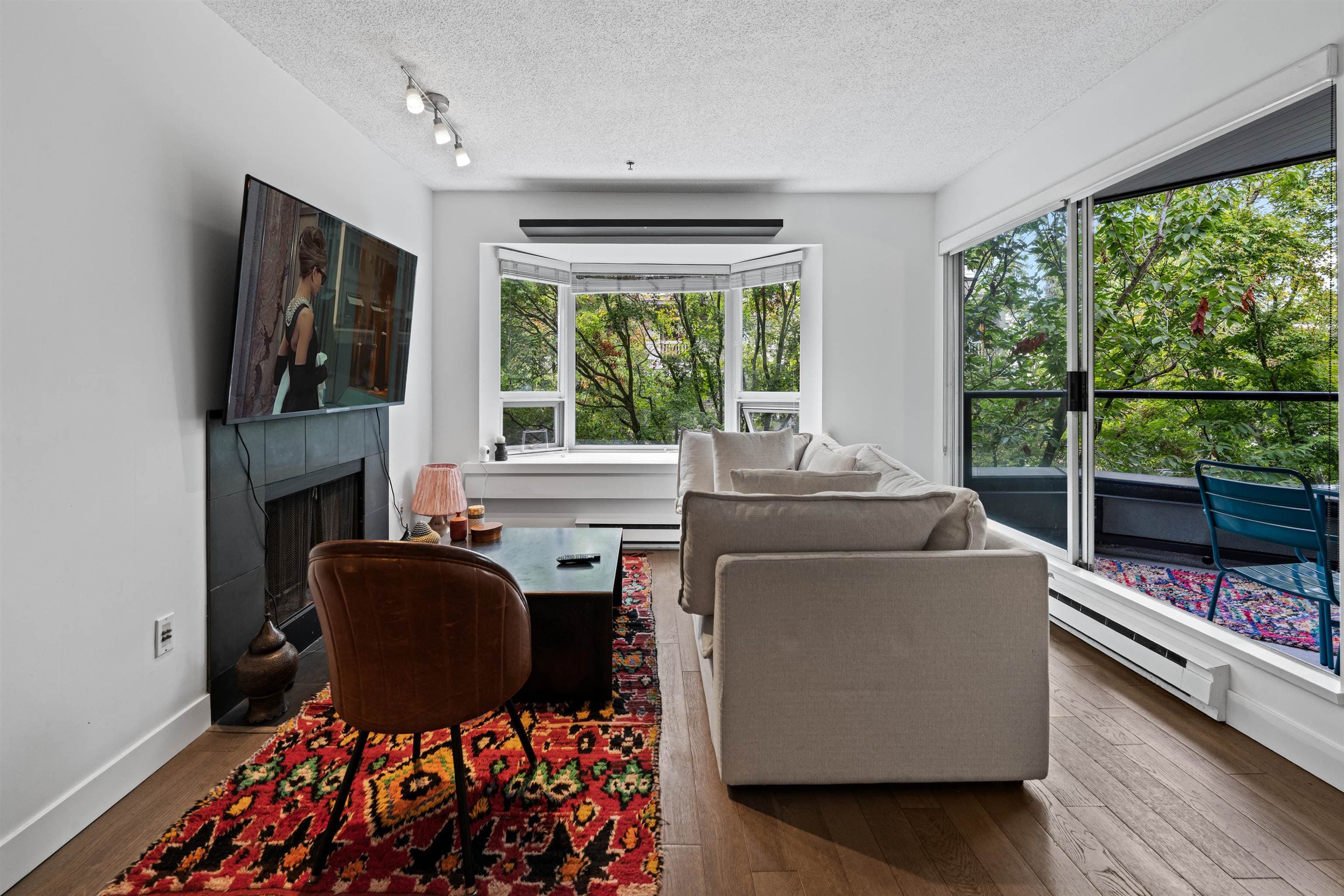 304 - 1925 W 2nd Avenue, Vancouver