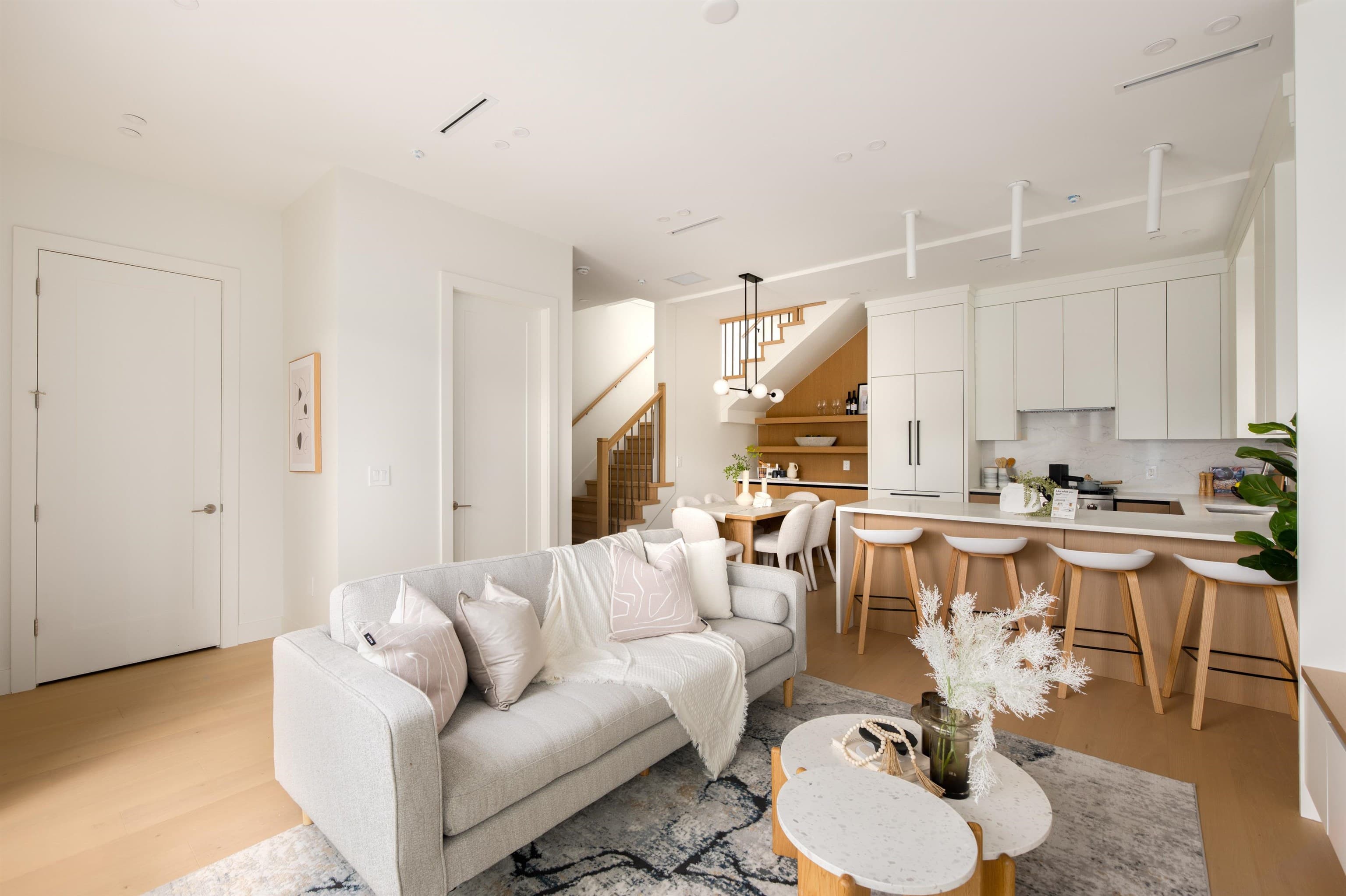 1 - 3645 Dundas Street, Vancouver, V5K 1S3 — photo 4