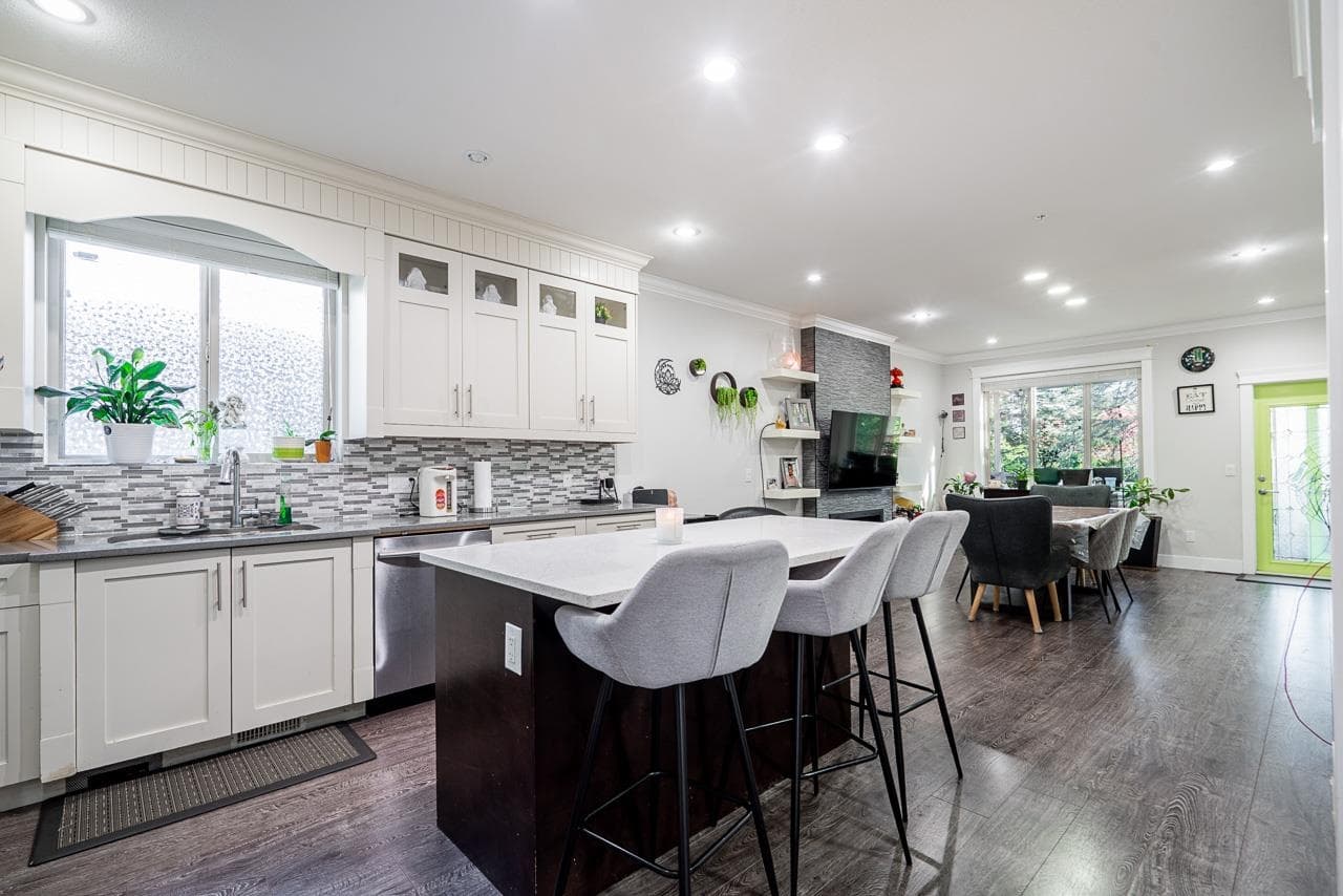 21528 Donovan Avenue, Maple Ridge, V2X 3A1 — photo 5