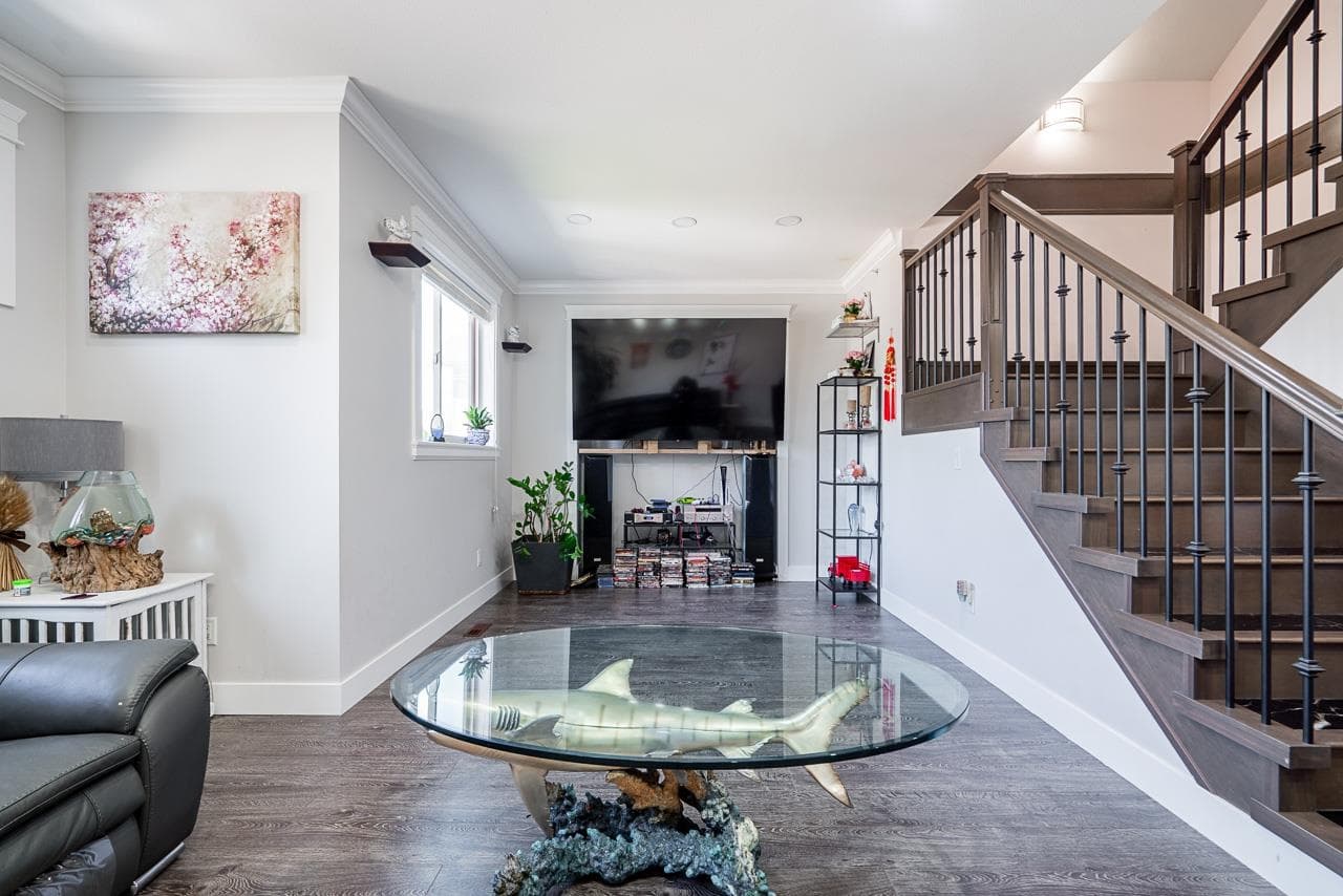 21528 Donovan Avenue, Maple Ridge, V2X 3A1 — photo 4