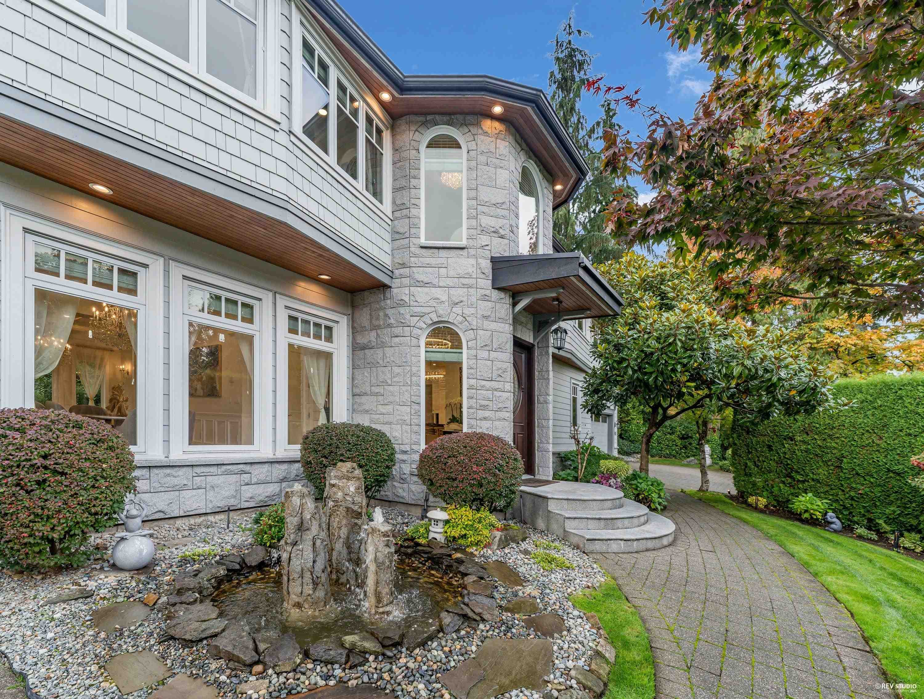 760 Burley Drive, West Vancouver, V7T 1Z6 — photo 4