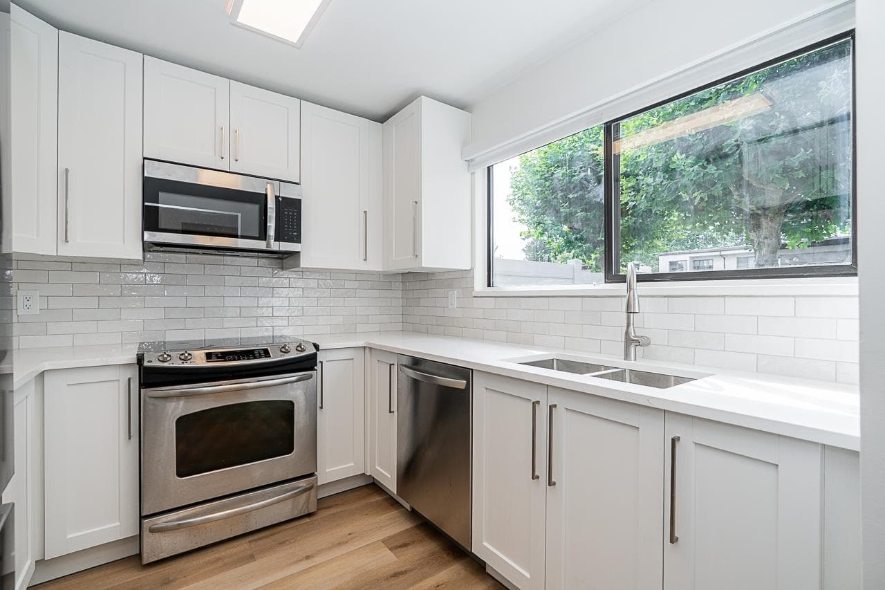3363 Sefton Street, Port Coquitlam, V3B 5C9 — photo 3