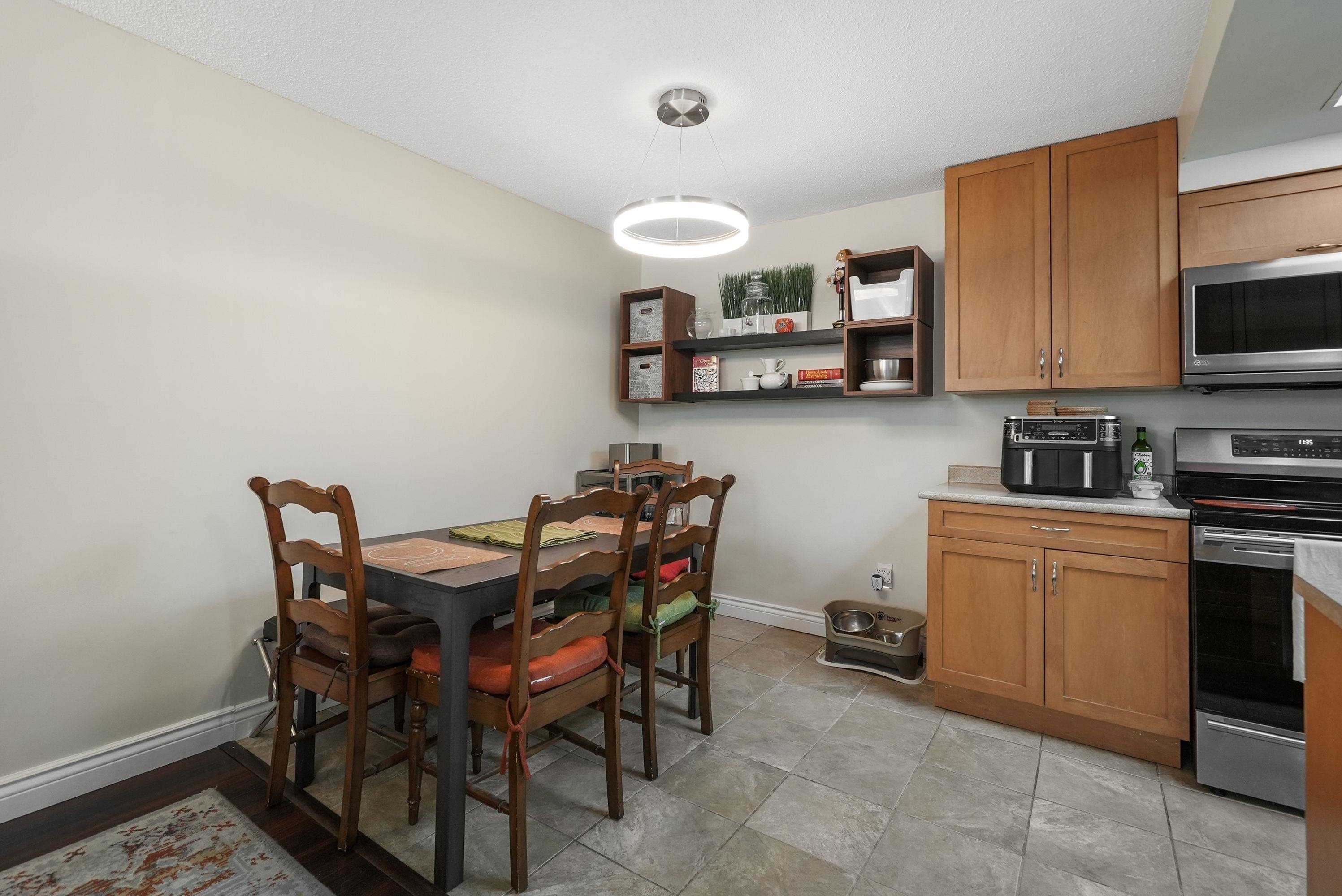 201 - 444 E 6th Avenue, Vancouver, V5T 1K6 — photo 4