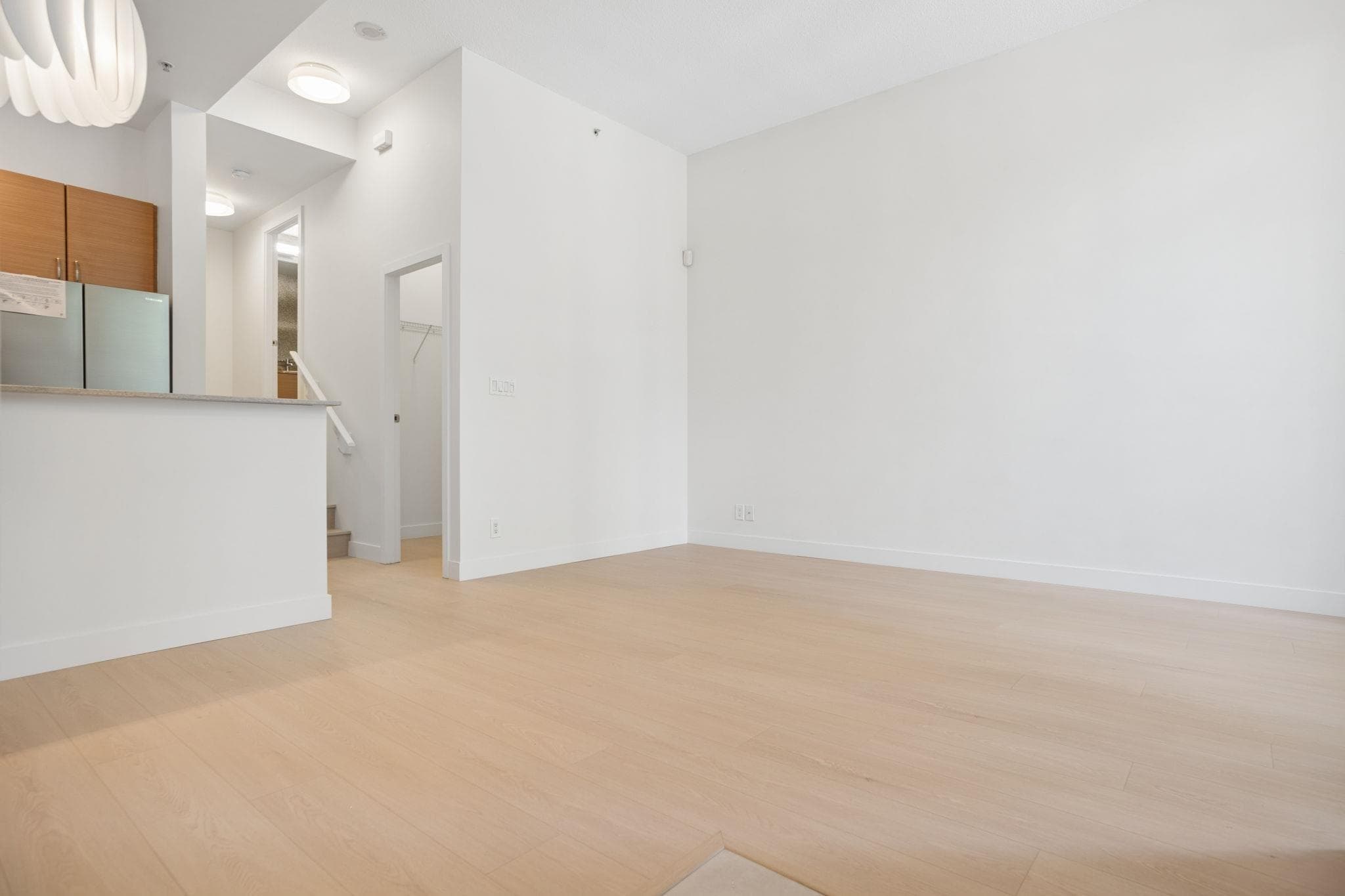 TH938 Homer Street, Vancouver, V6B 1T7 — photo 4