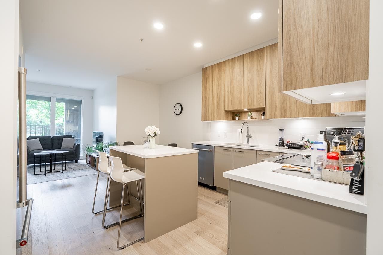 101 - 7588 16th Street, Burnaby, V3N 0H8 — photo 4